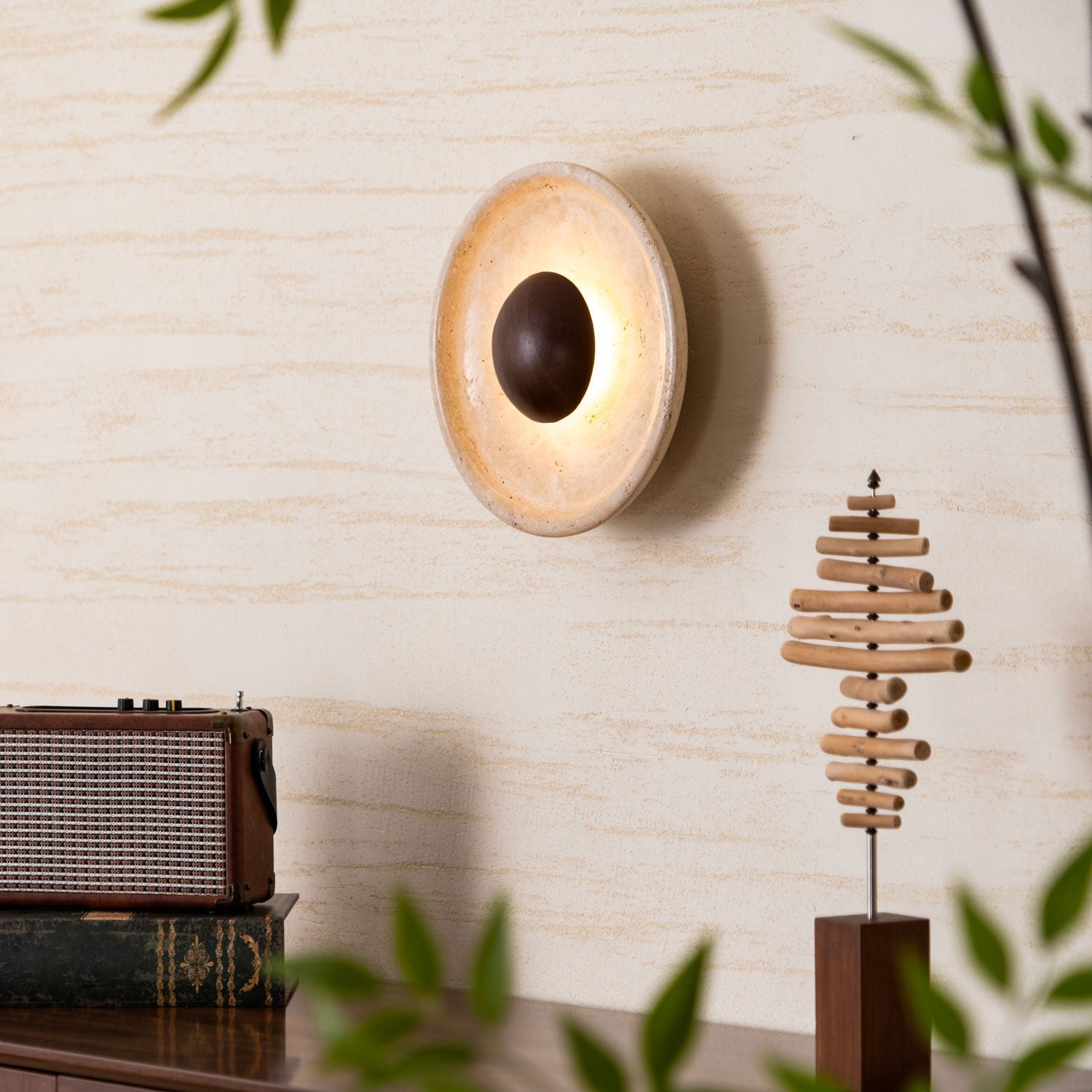 halo-travertine-wall-light-anzaz--19