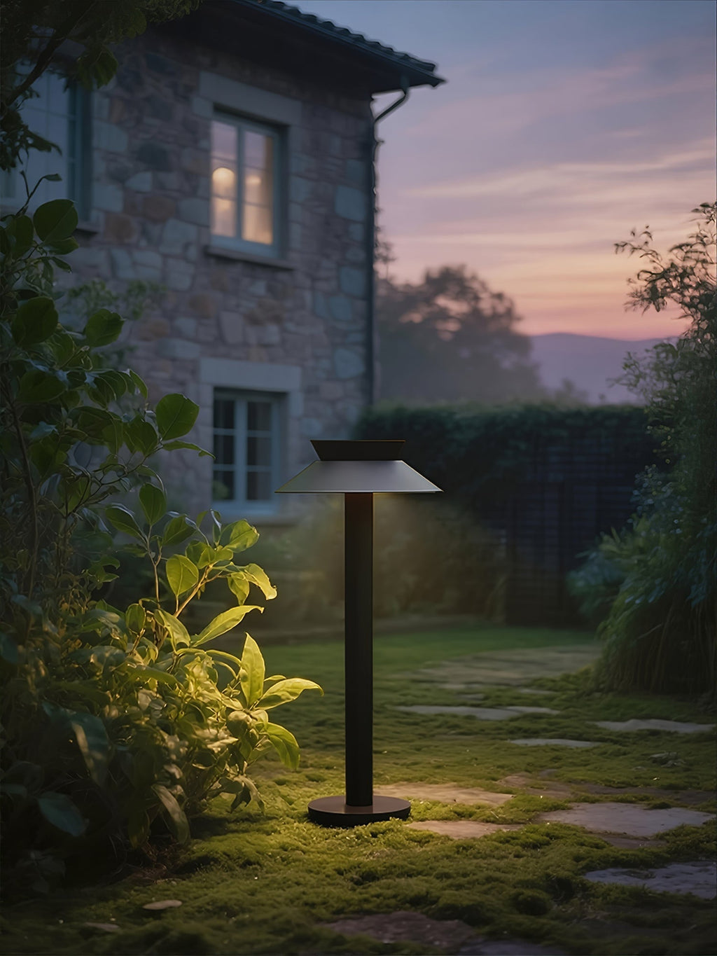 halo-stem-outdoor-path-light-anzaz--9