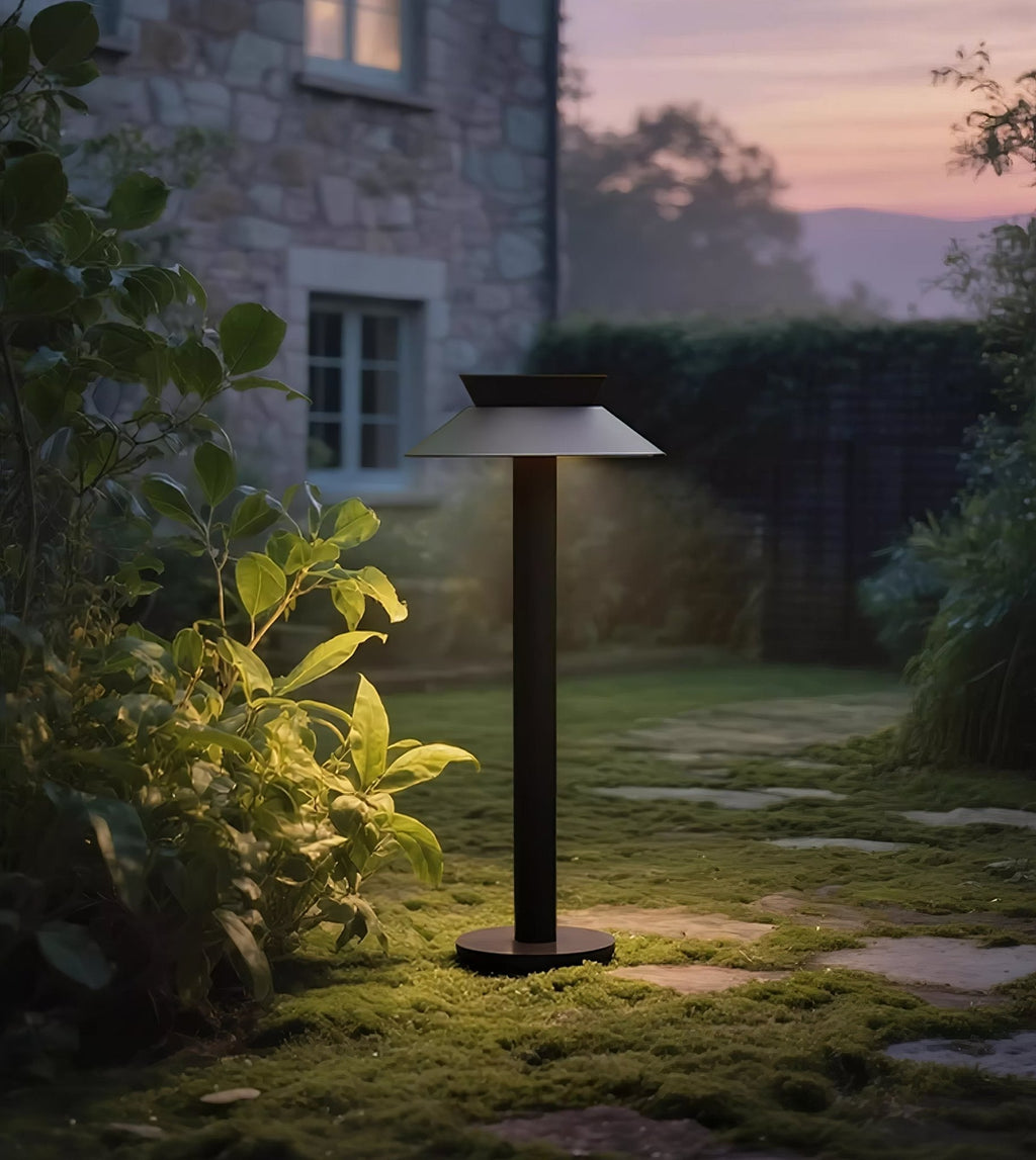 halo-stem-outdoor-path-light-anzaz-Black-2