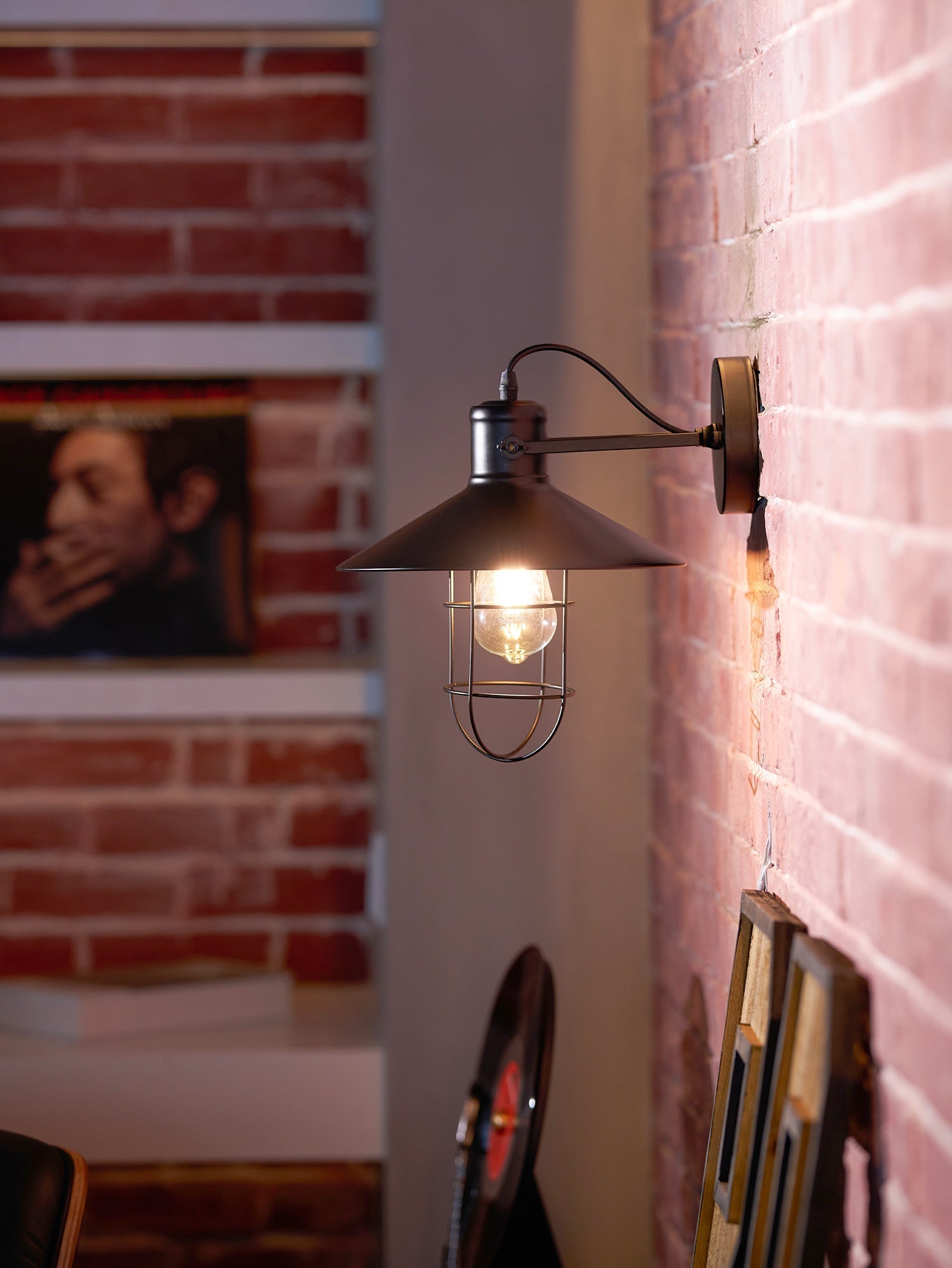 harbour-industrial-wall-light-anzaz--19