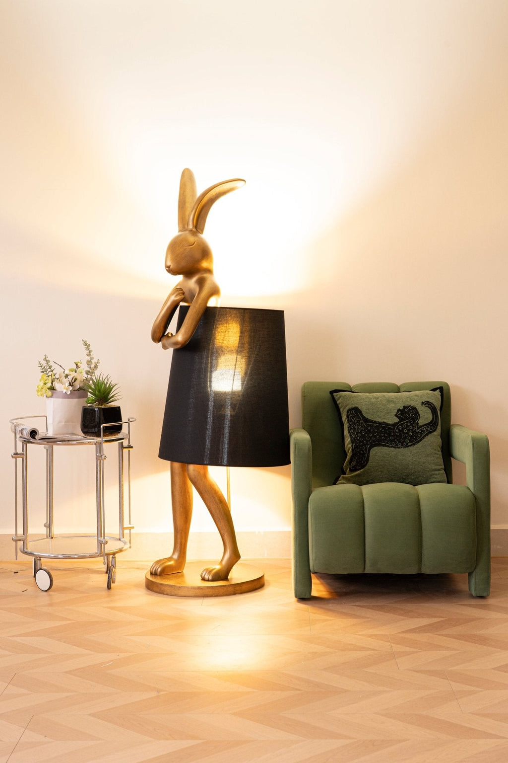 hare-silhouette-table-lamp-anzaz-Gilded & Black-13