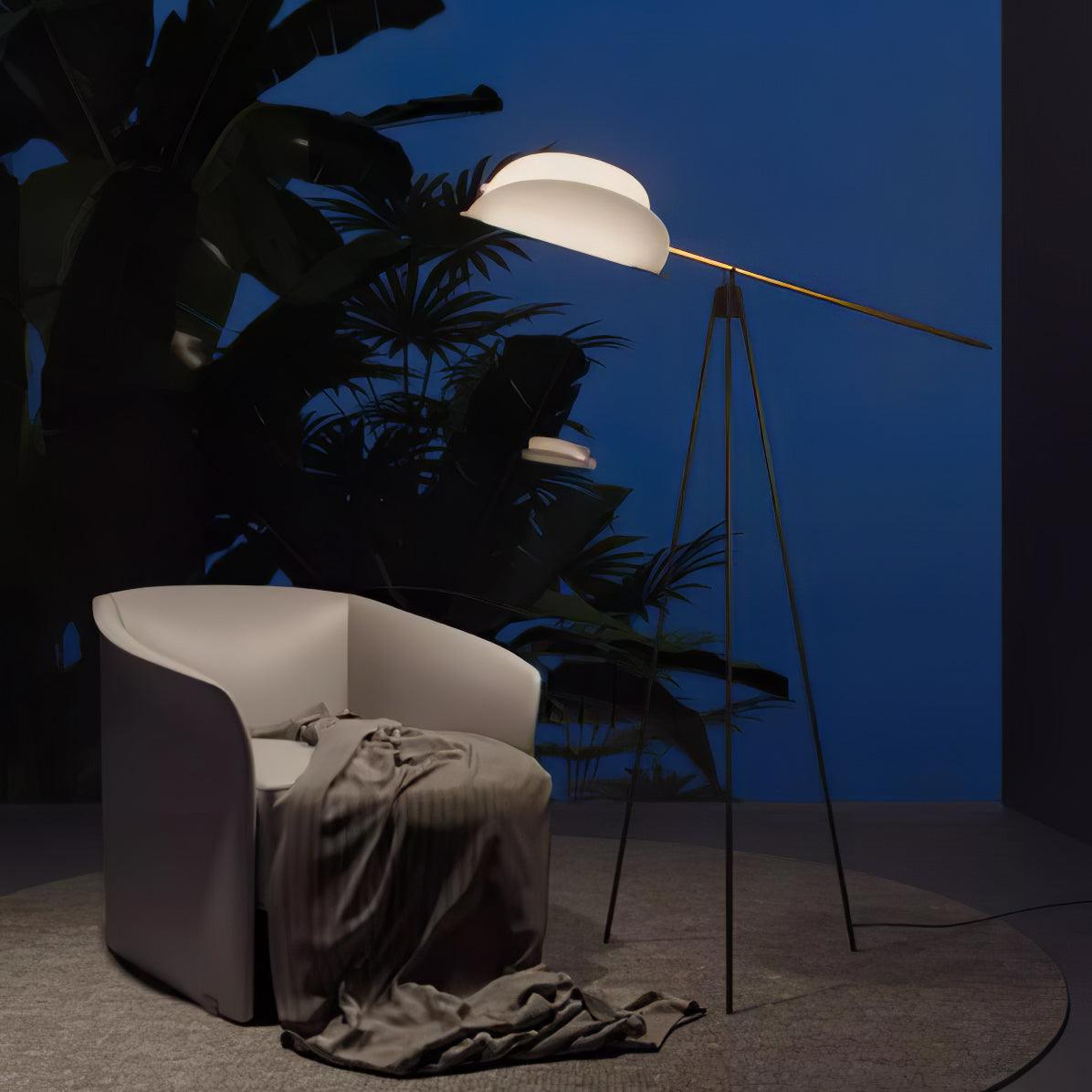 heart-wing-tripod-floor-lamp-anzaz--8