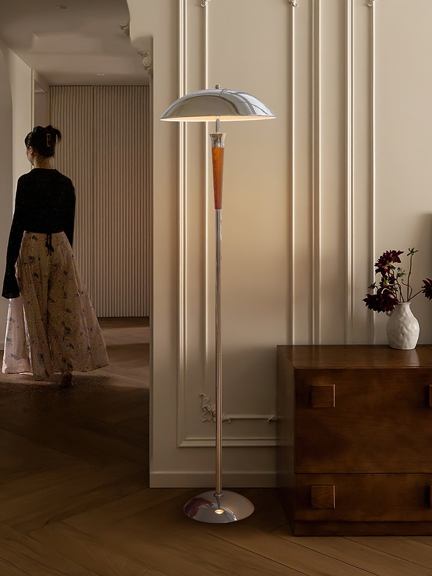helmet-floor-lamp-anzaz-Chrome & Walnut-4
