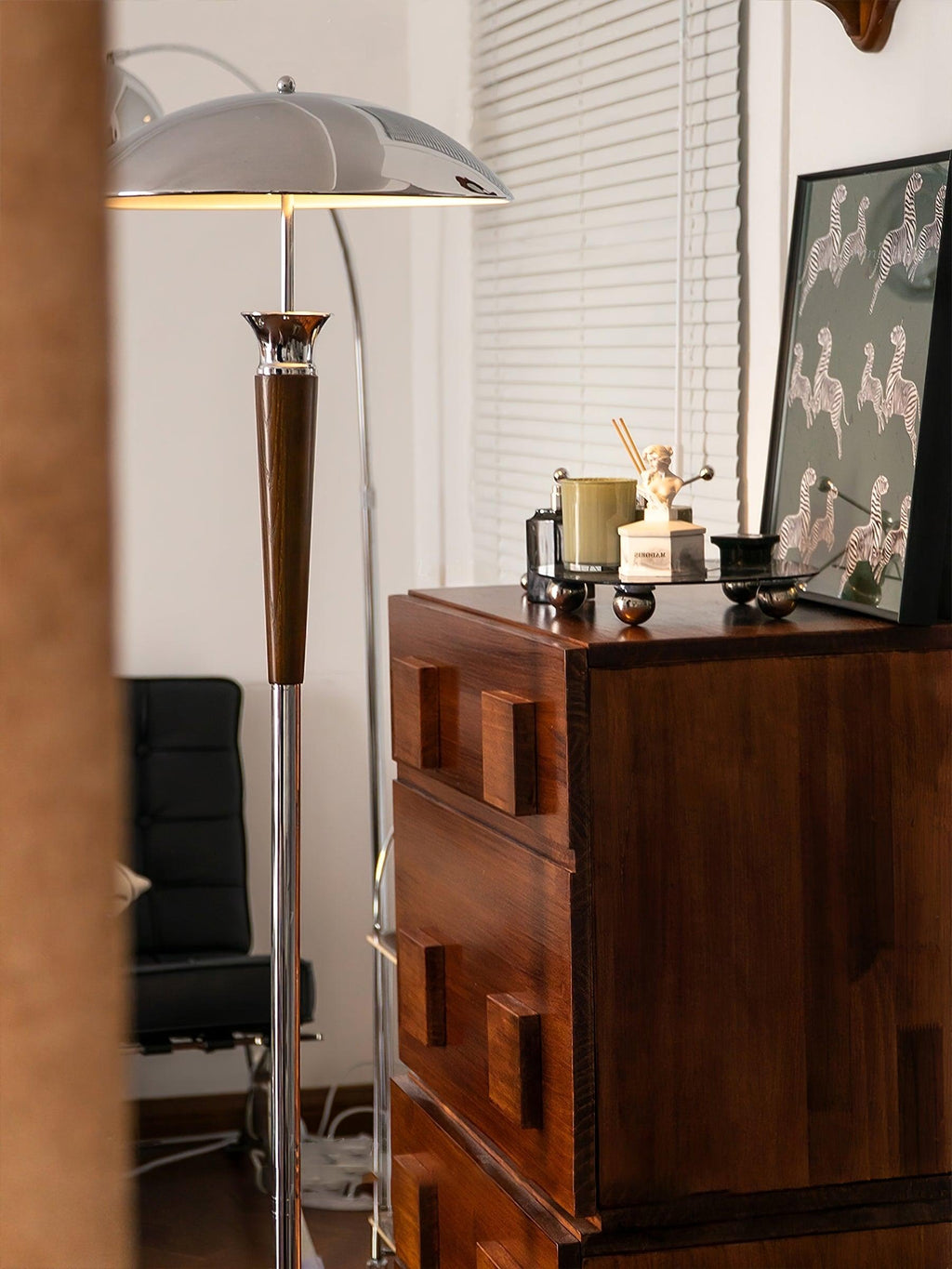helmet-floor-lamp-anzaz--8