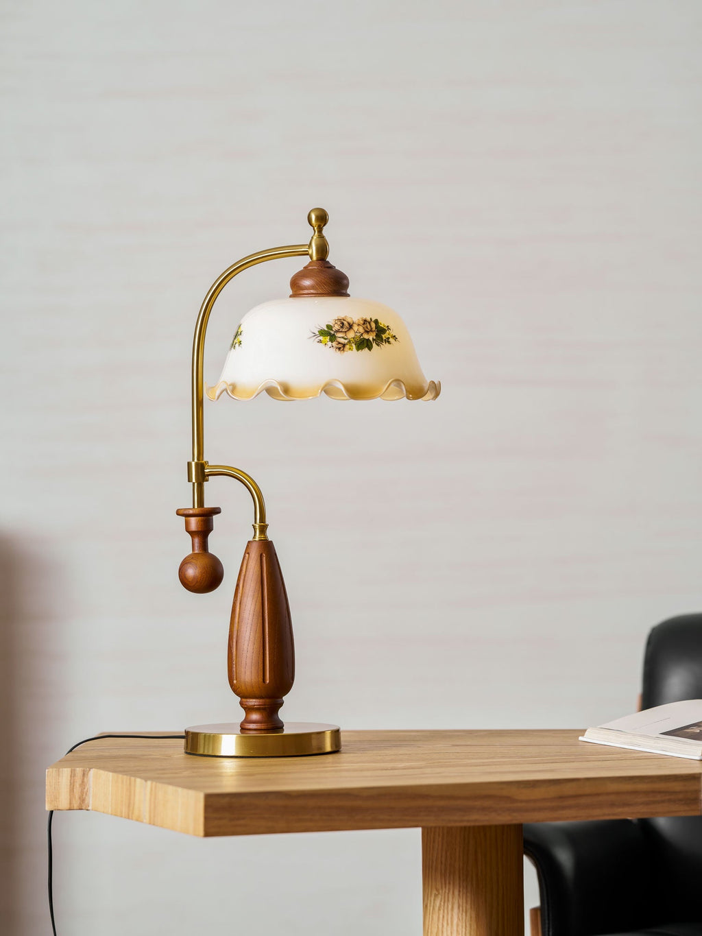 heritage-bloom-table-lamp-anzaz-Nickel & Walnut wood-7