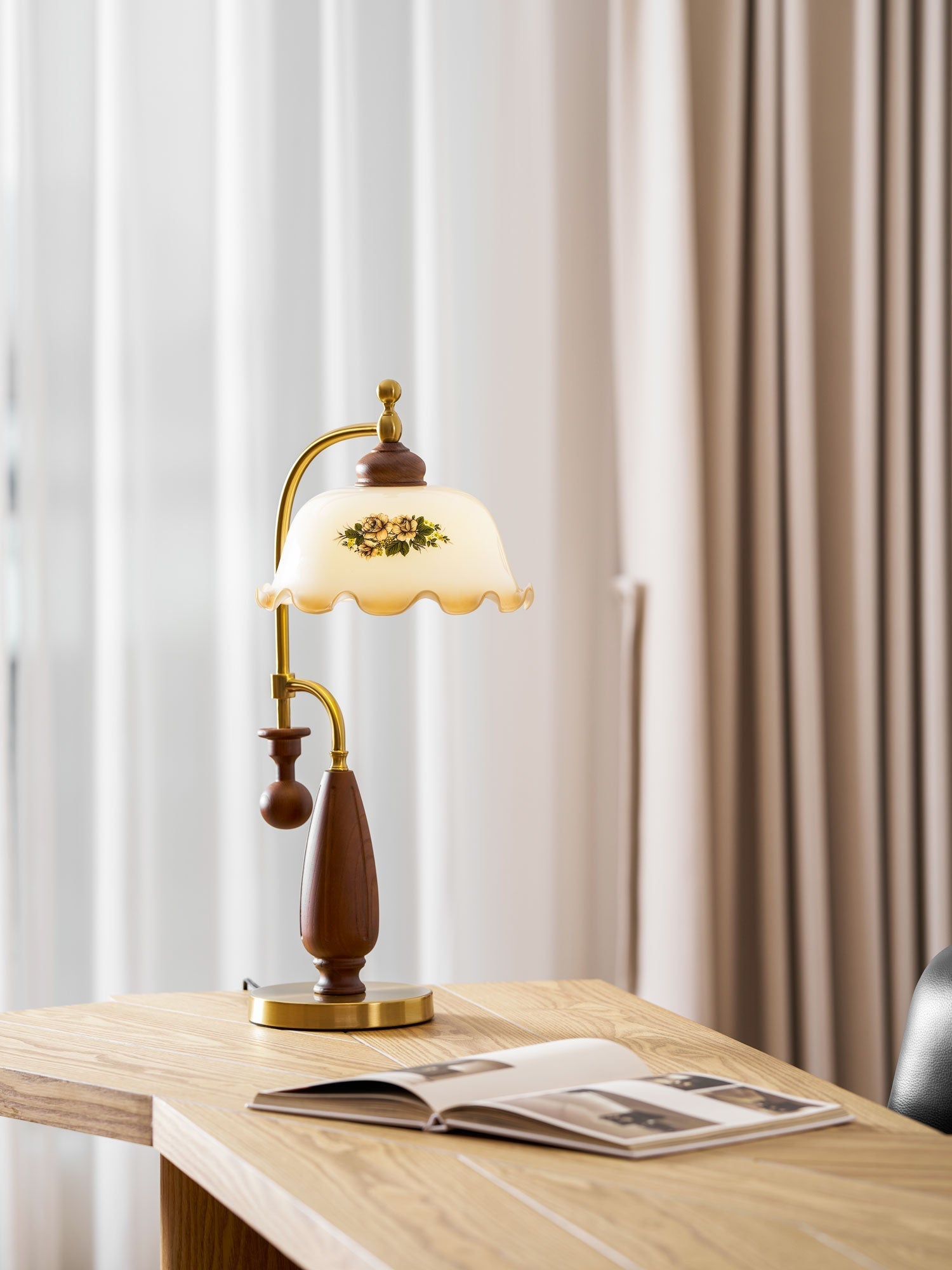 heritage-bloom-table-lamp-anzaz-Nickel & Walnut wood-8