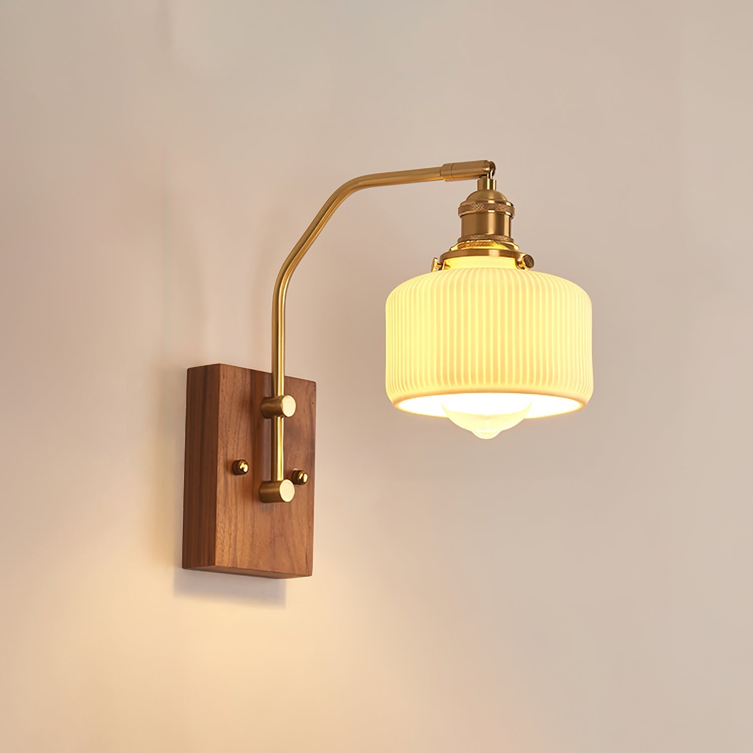 heritage-walnut-wall-lamp-anzaz--11