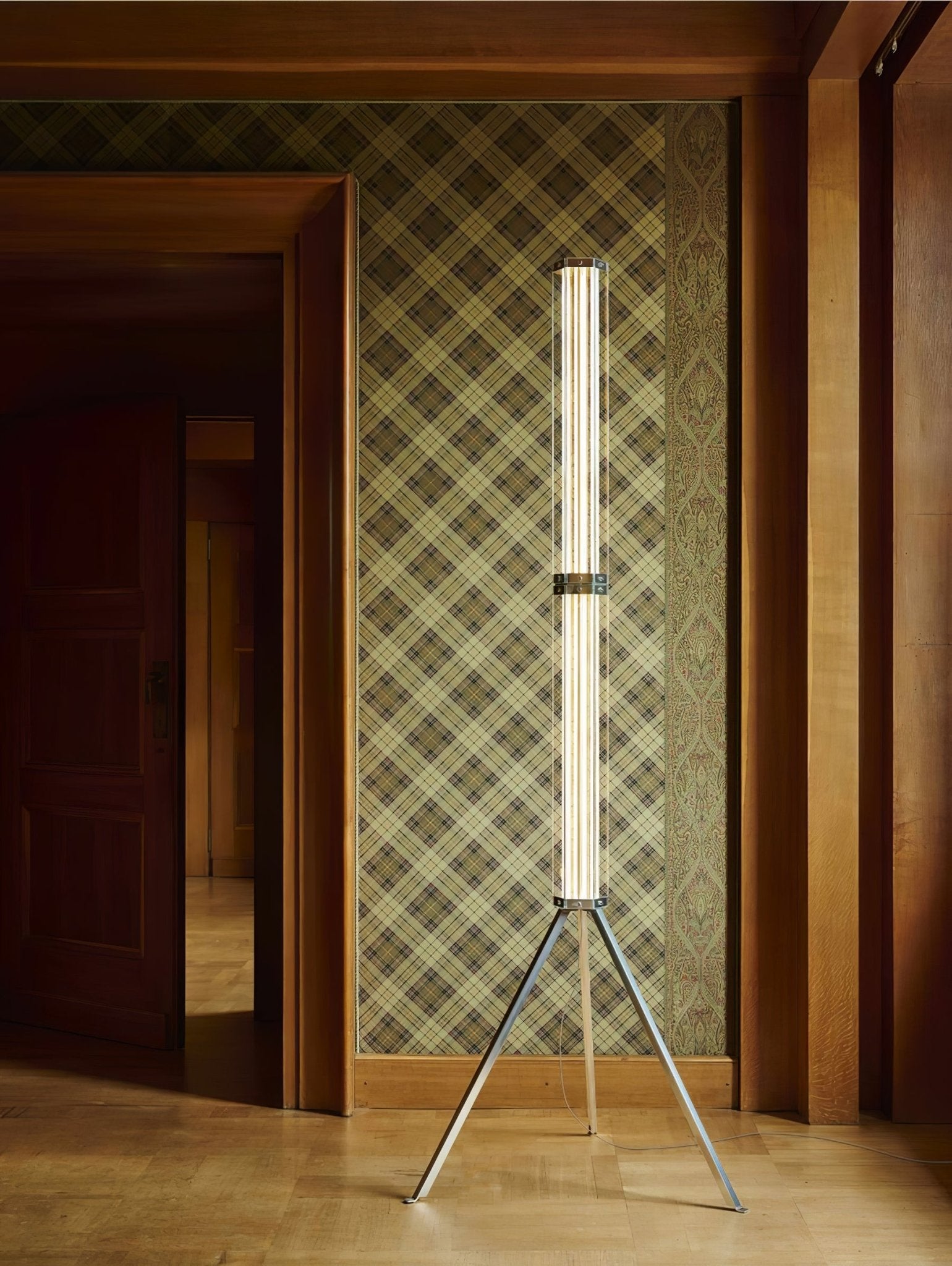 hexagonal-glass-floor-lamp-anzaz-Chrome & Clear-4