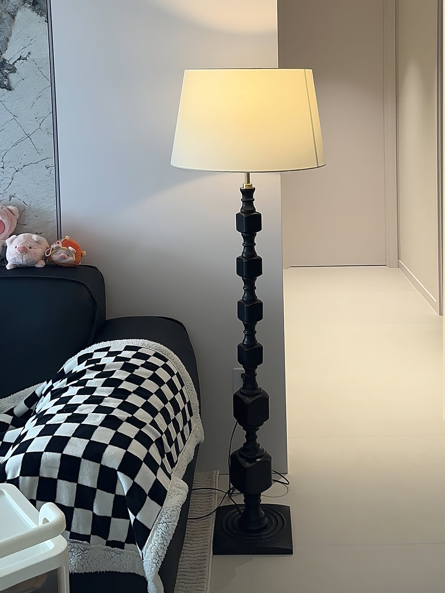 hexas-floor-lamp-anzaz--31