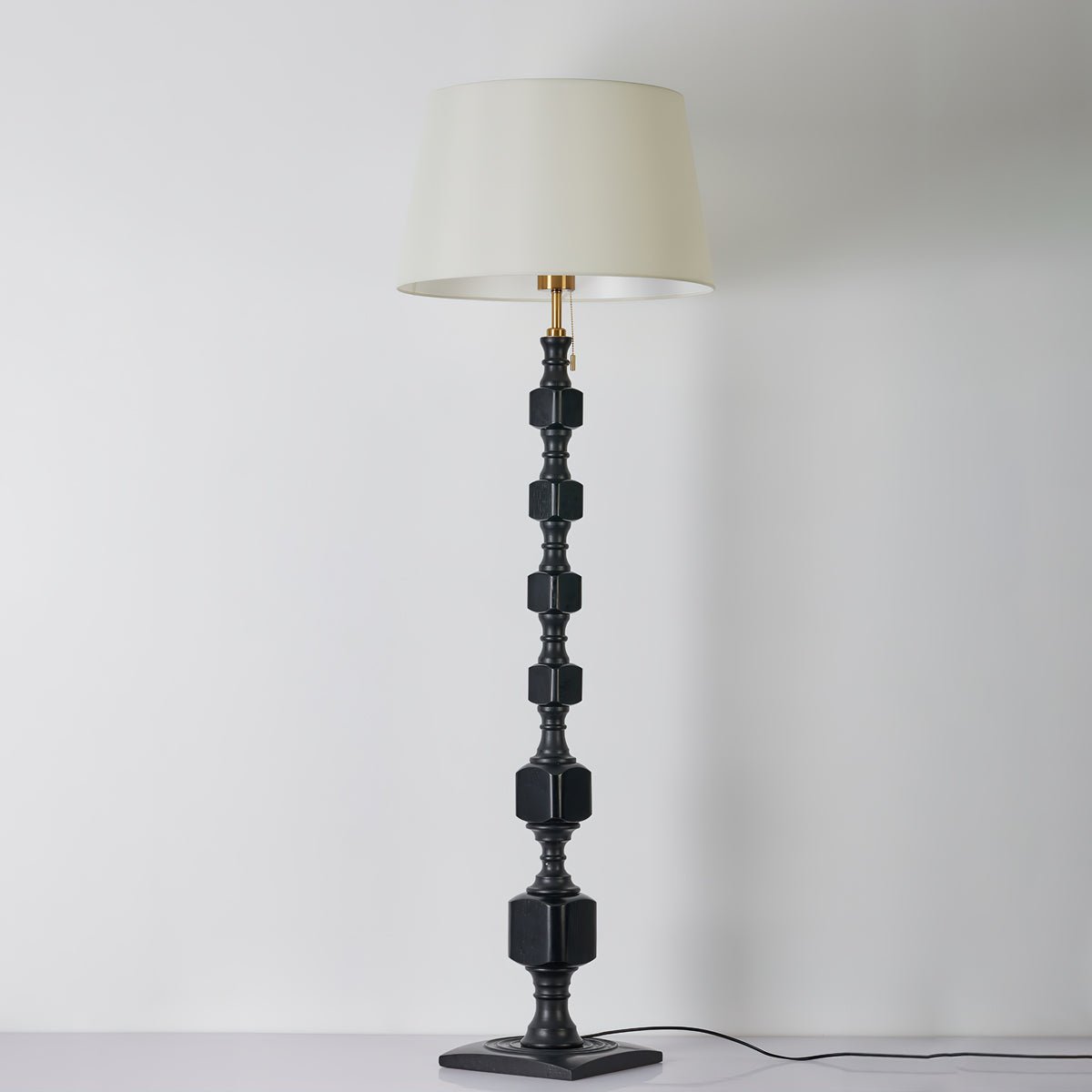 hexas-floor-lamp-anzaz--10