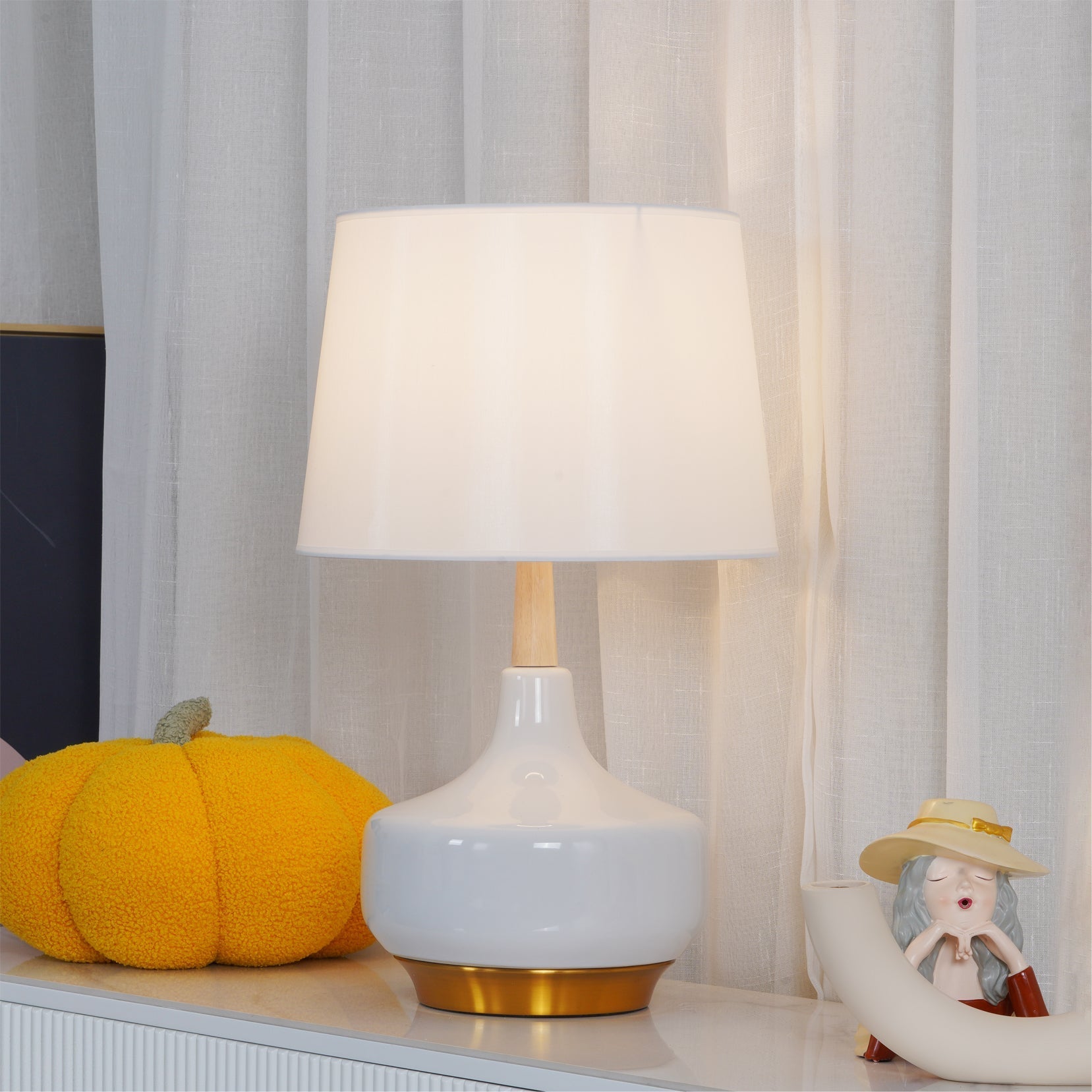hilo-table-lamp-anzaz-White-2