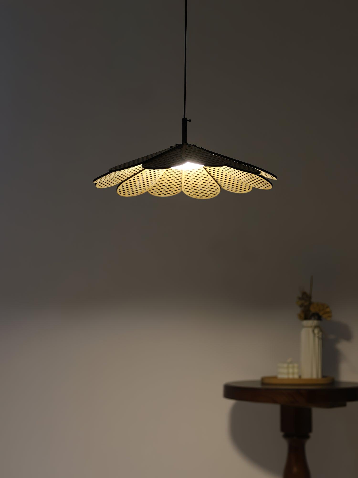 hollyhock-pendant-light-anzaz--25