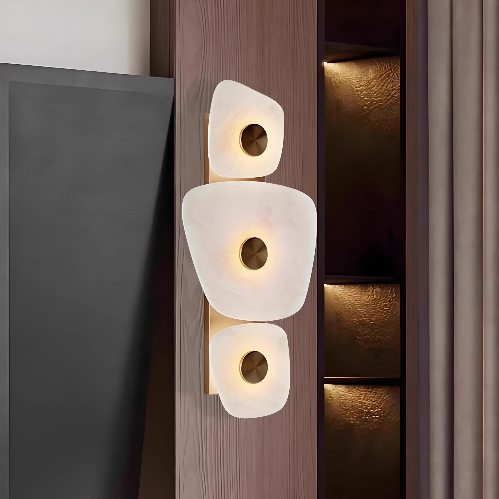 holmdel-wall-lamp-anzaz-Brass & White-2