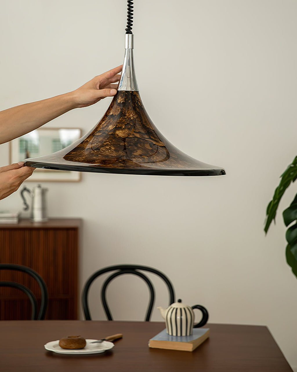 horn-of-light-pendant-lamp-anzaz--8