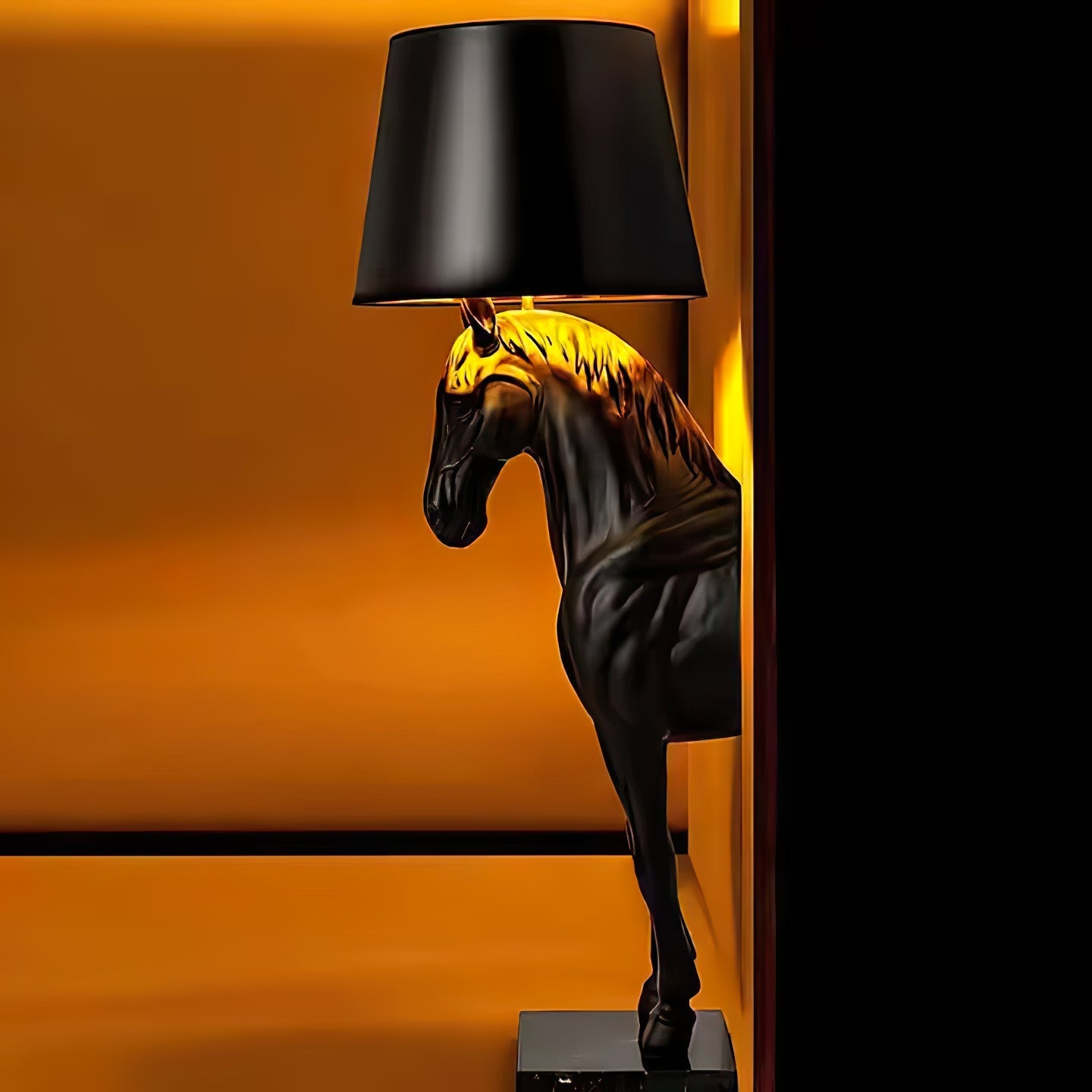 horse-statue-floor-lamp-anzaz--11