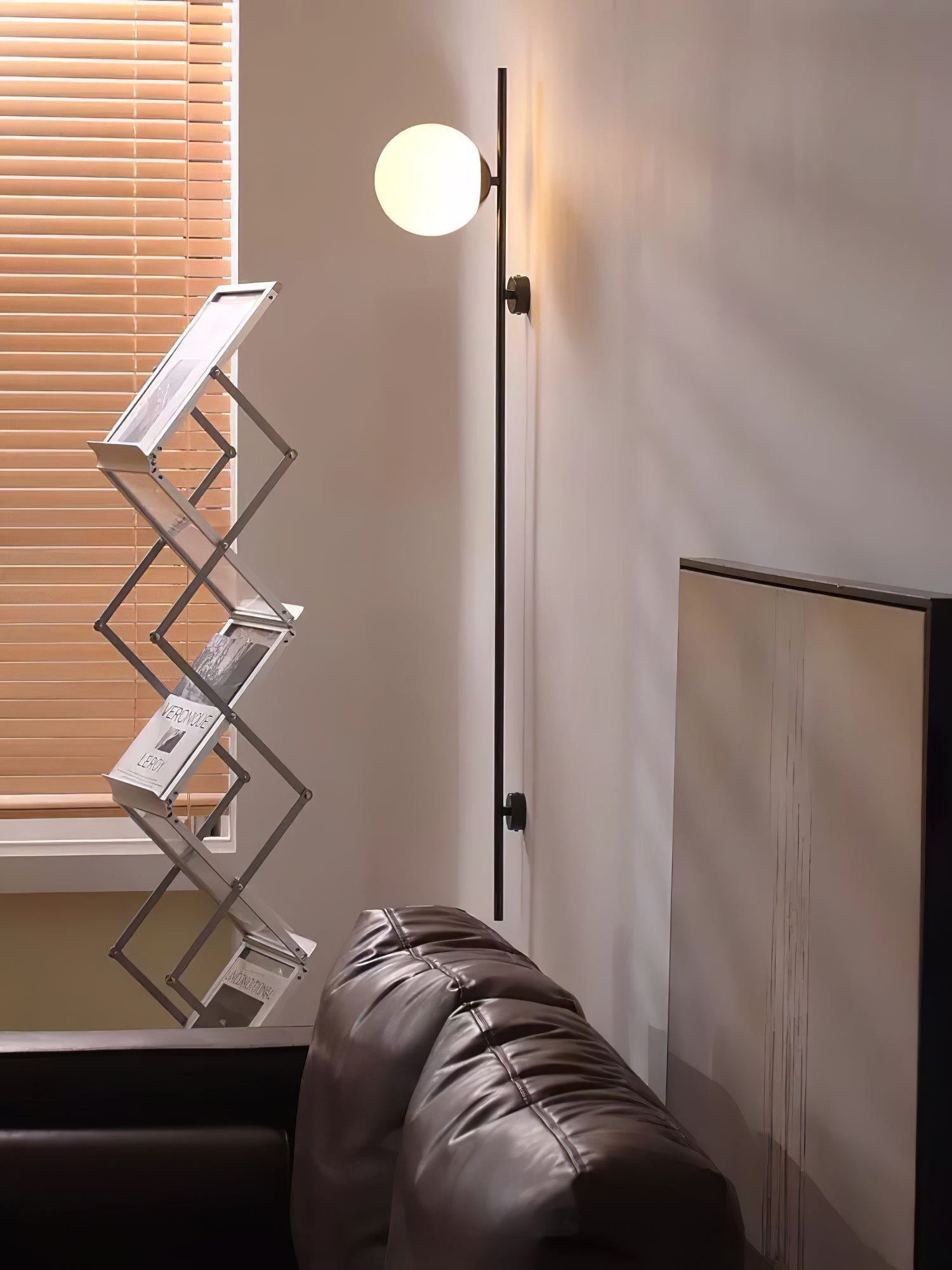 houseof-plug-in-wall-light-anzaz--37