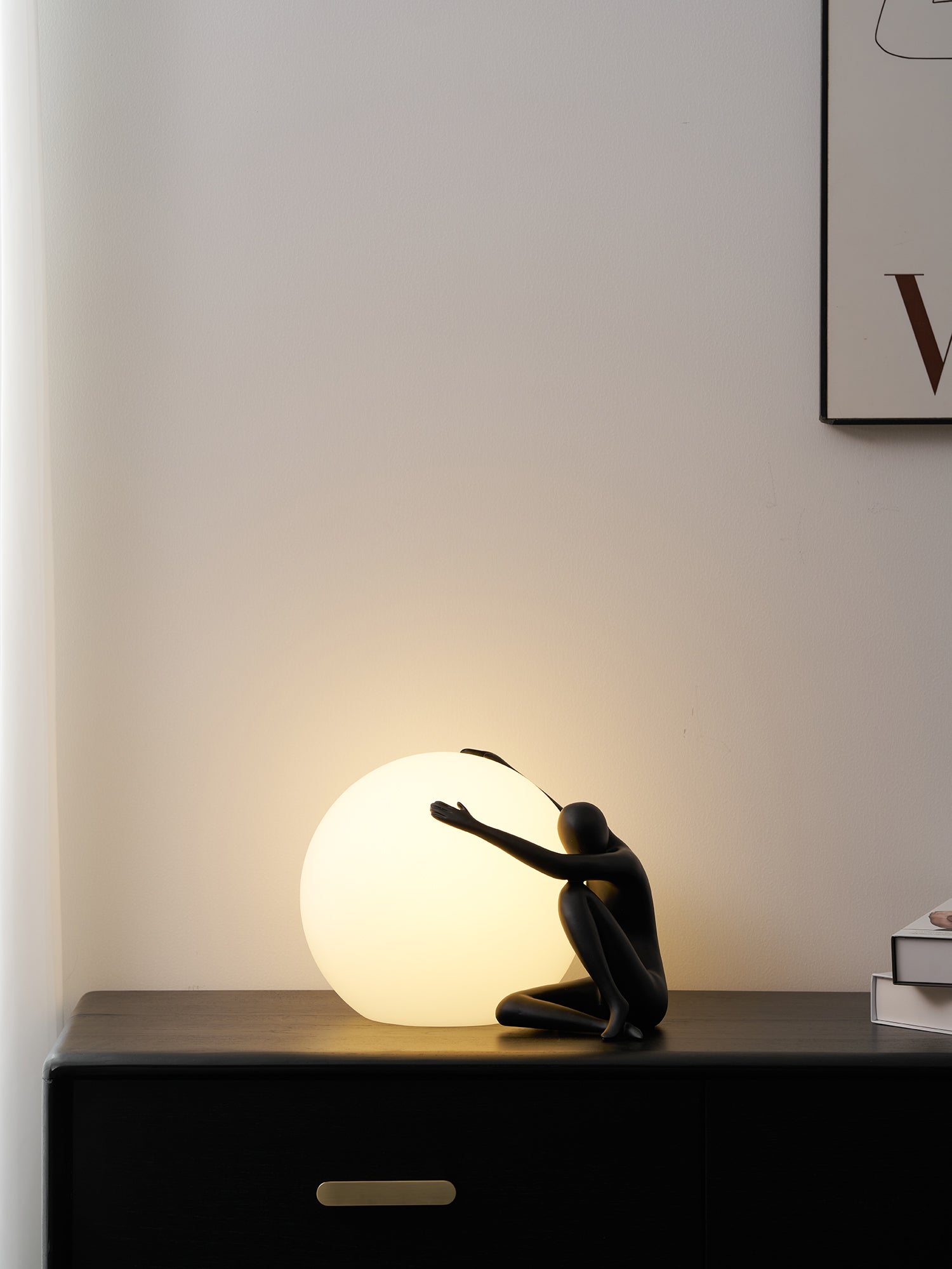 abstract-character-round-table-lamp-anzaz--35