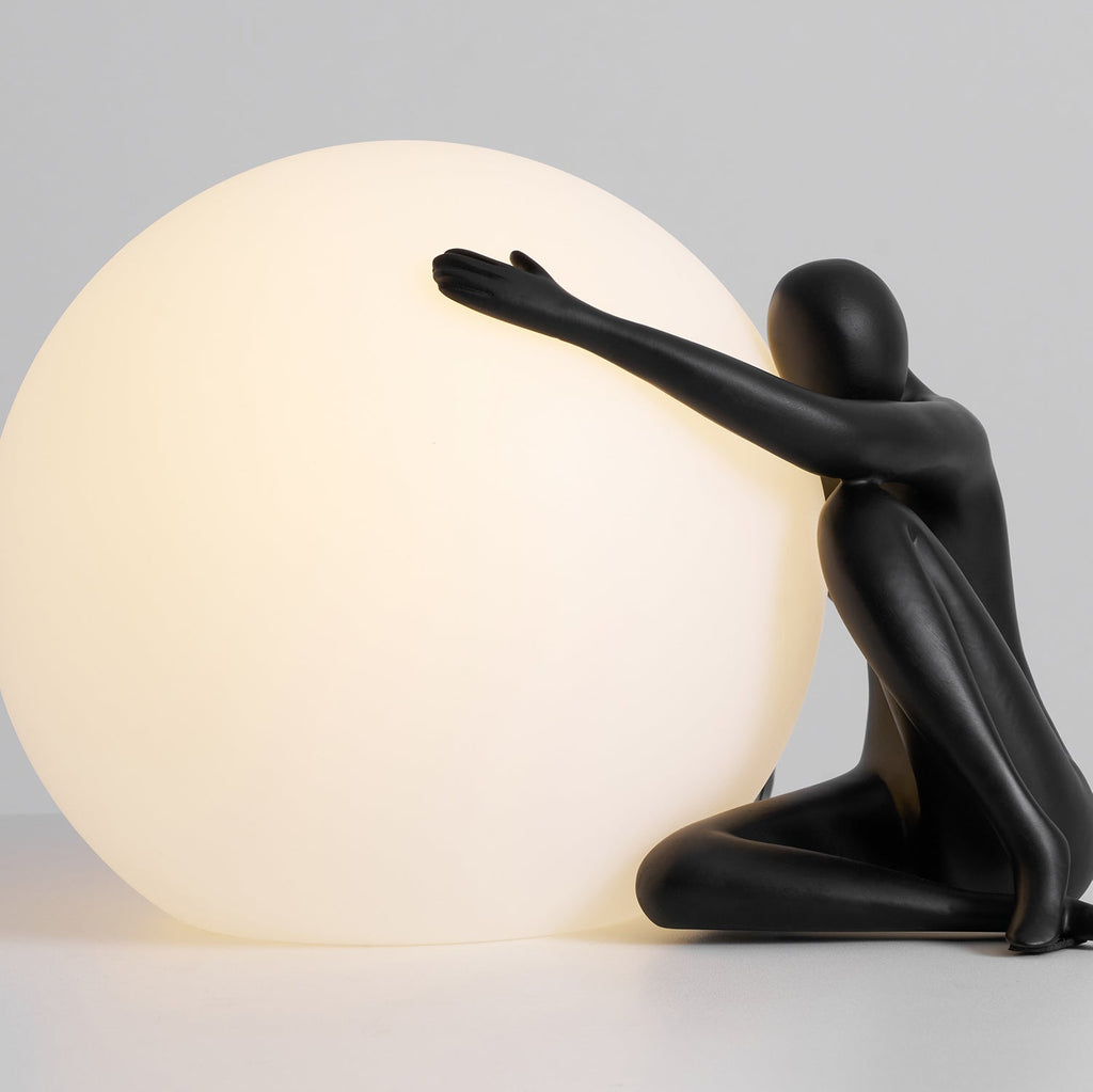 abstract-character-round-table-lamp-anzaz--43