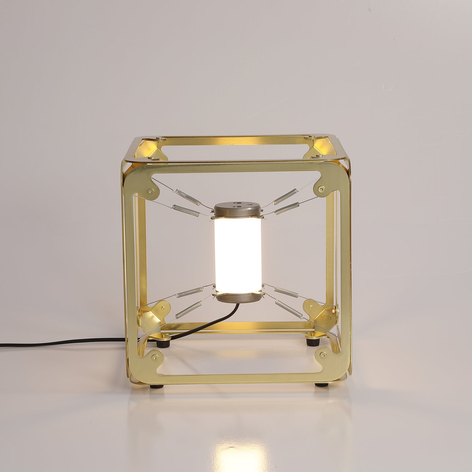 hyperqube-table-lamp-anzaz--12