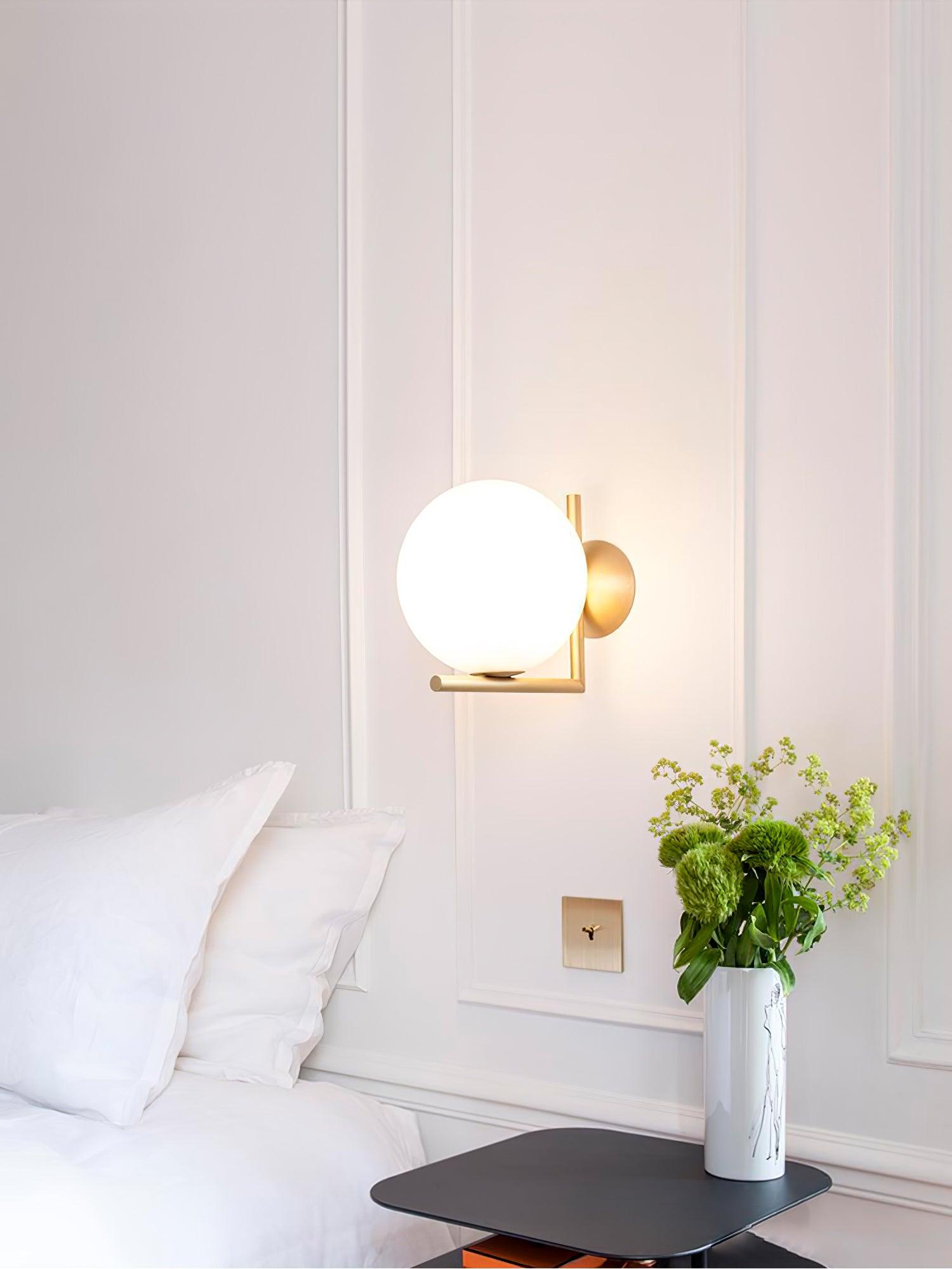 blown-glass-opal-glass-wall-lamp-anzaz--39