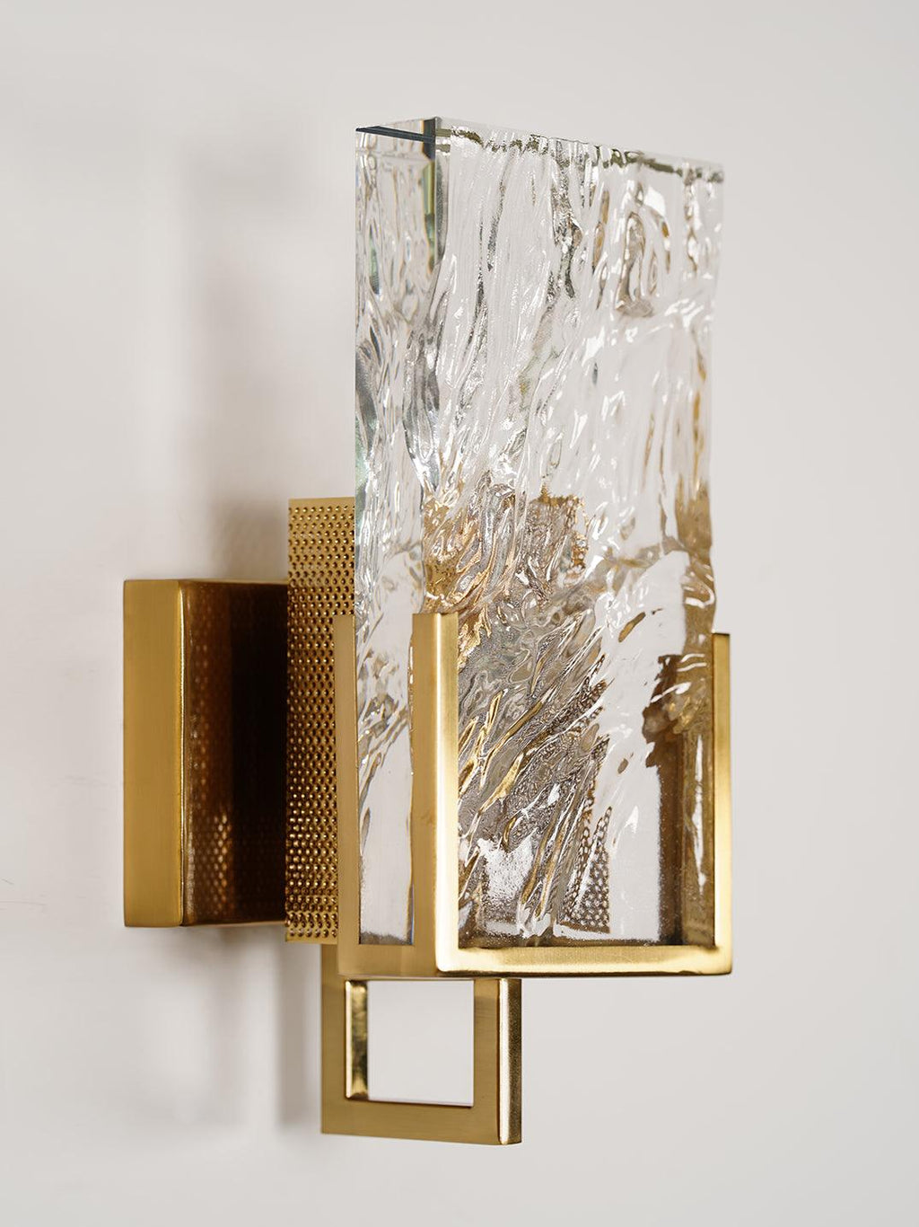 ice-crystal-wall-lamp-anzaz--17