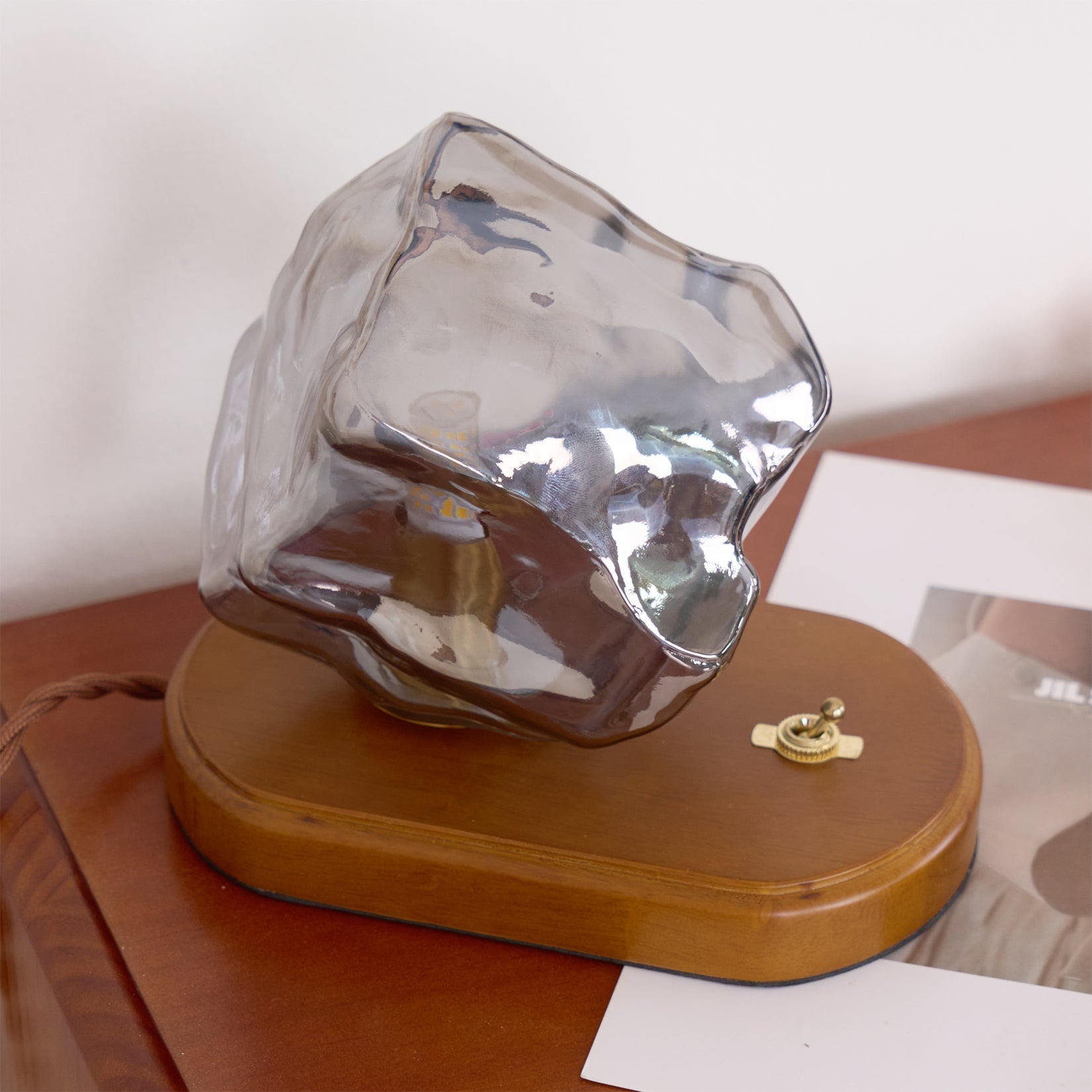 ice-stone-glass-table-lamp-anzaz--40