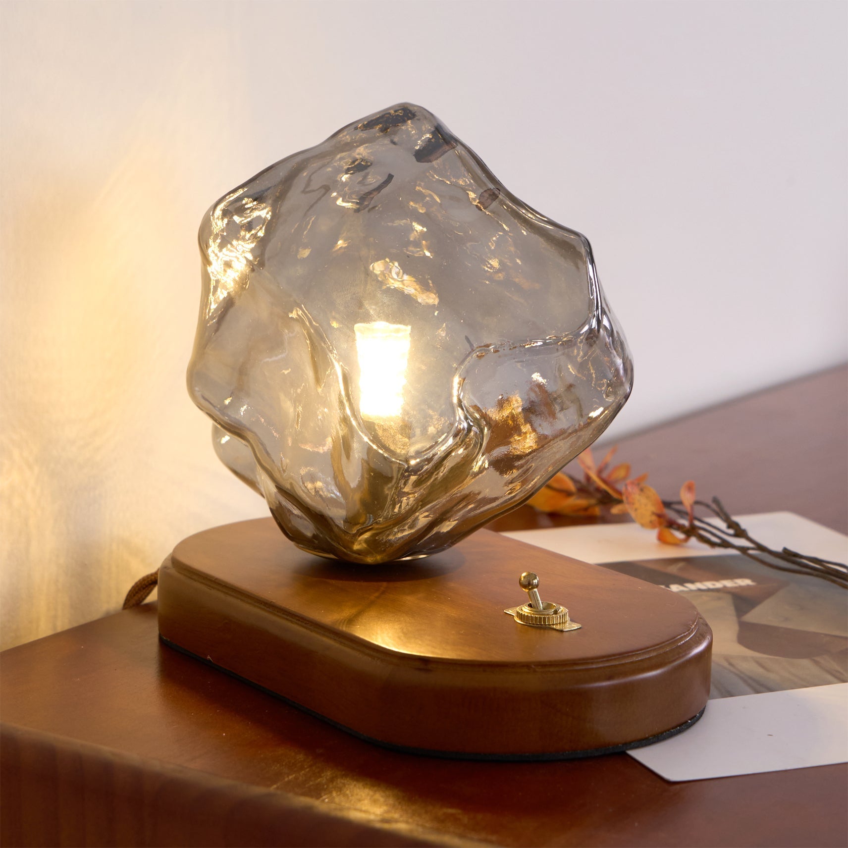 ice-stone-glass-table-lamp-anzaz--33