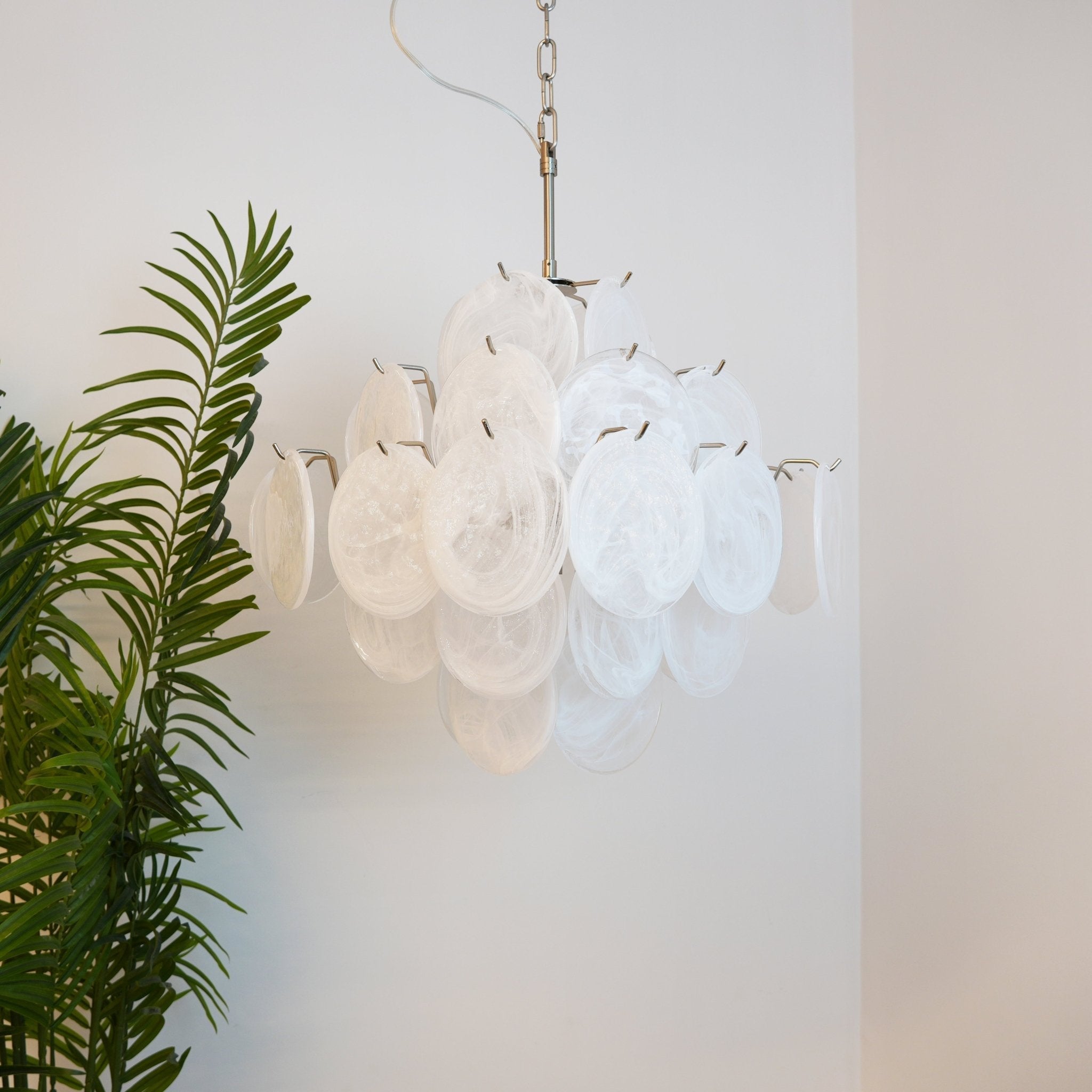 isadora-murano-white-disc-chandelier-anzaz--3
