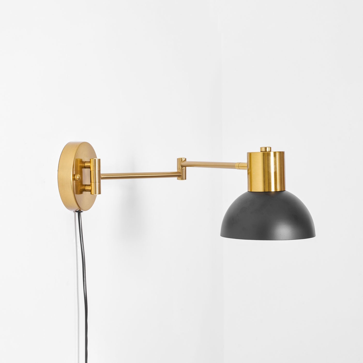 adjustable-arm-plug-in-wall-lamp-anzaz--45