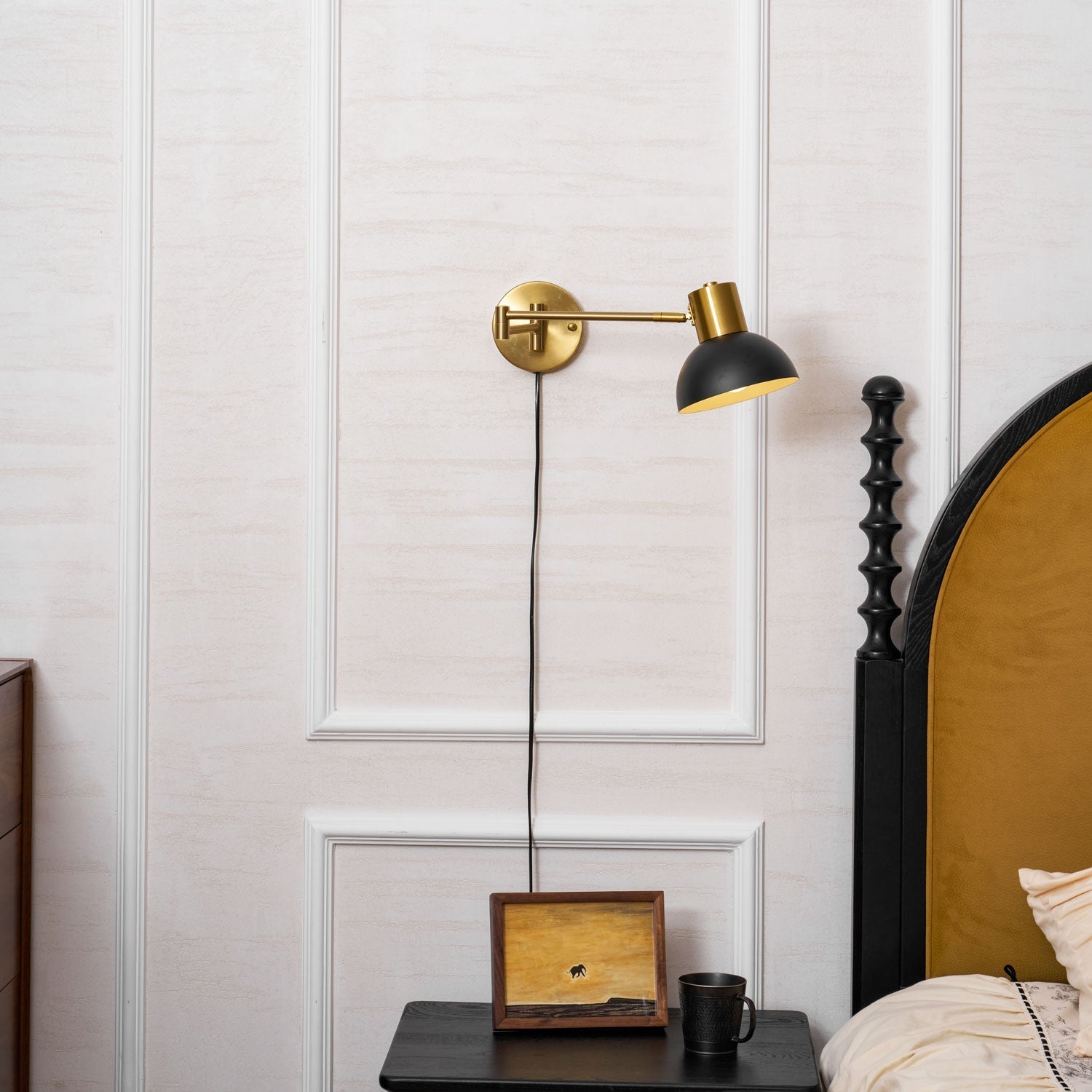 adjustable-arm-plug-in-wall-lamp-anzaz--41