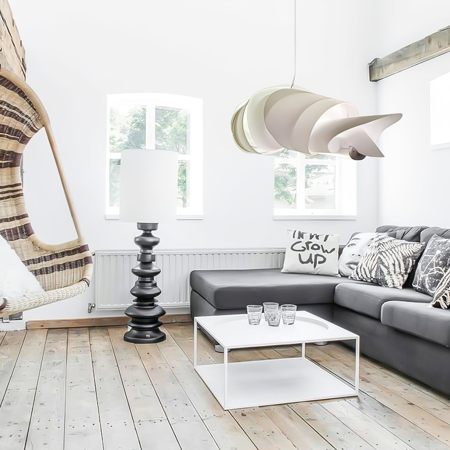 caterpillar-chandelier-anzaz--11