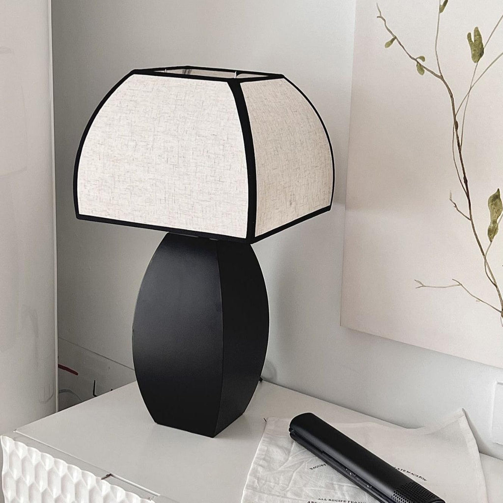 javier-black-table-lamp-anzaz--19