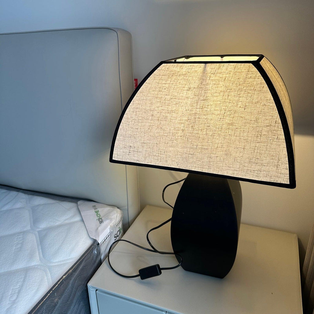 javier-black-table-lamp-anzaz--15