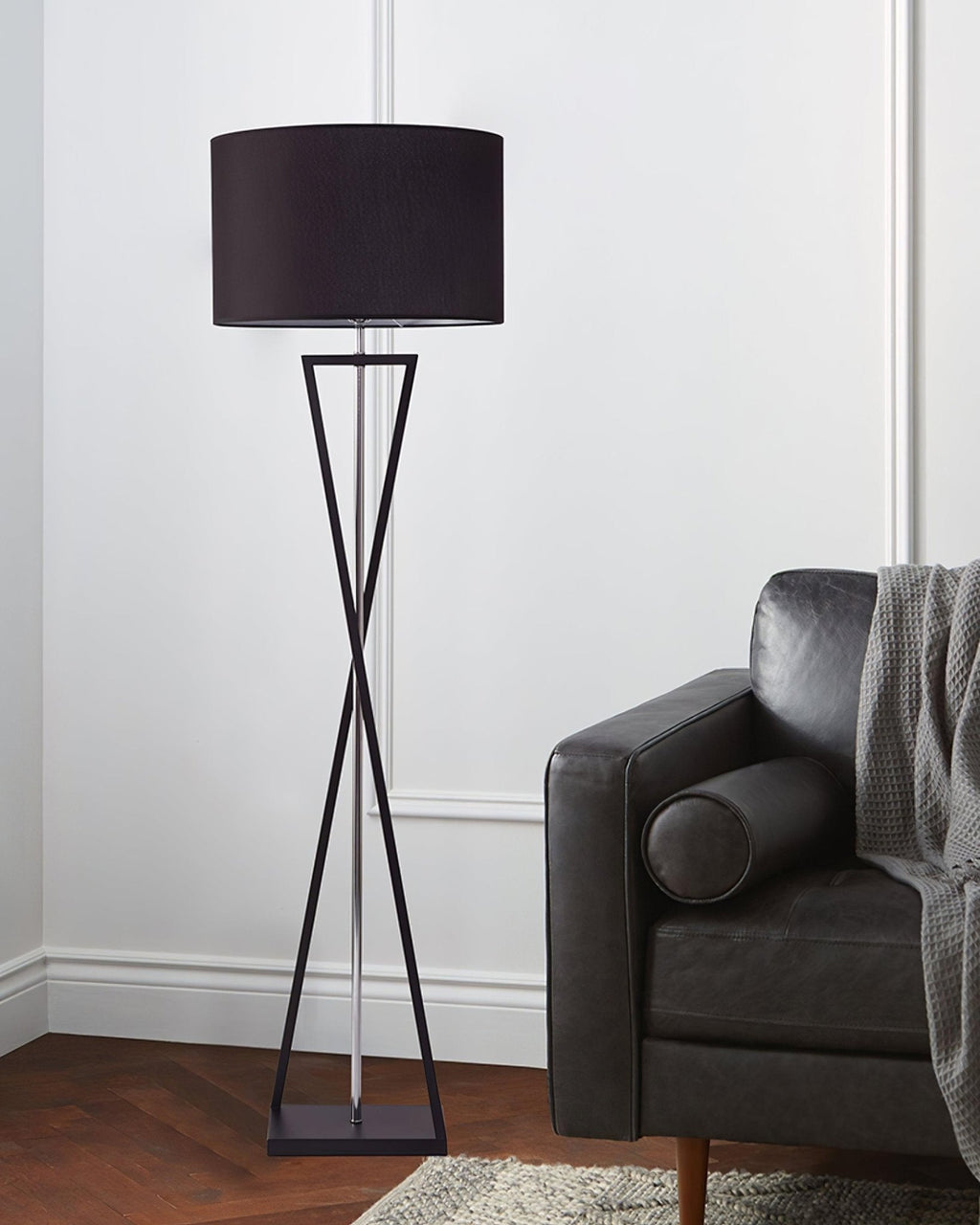 kaden-black-floor-lamp-anzaz--14