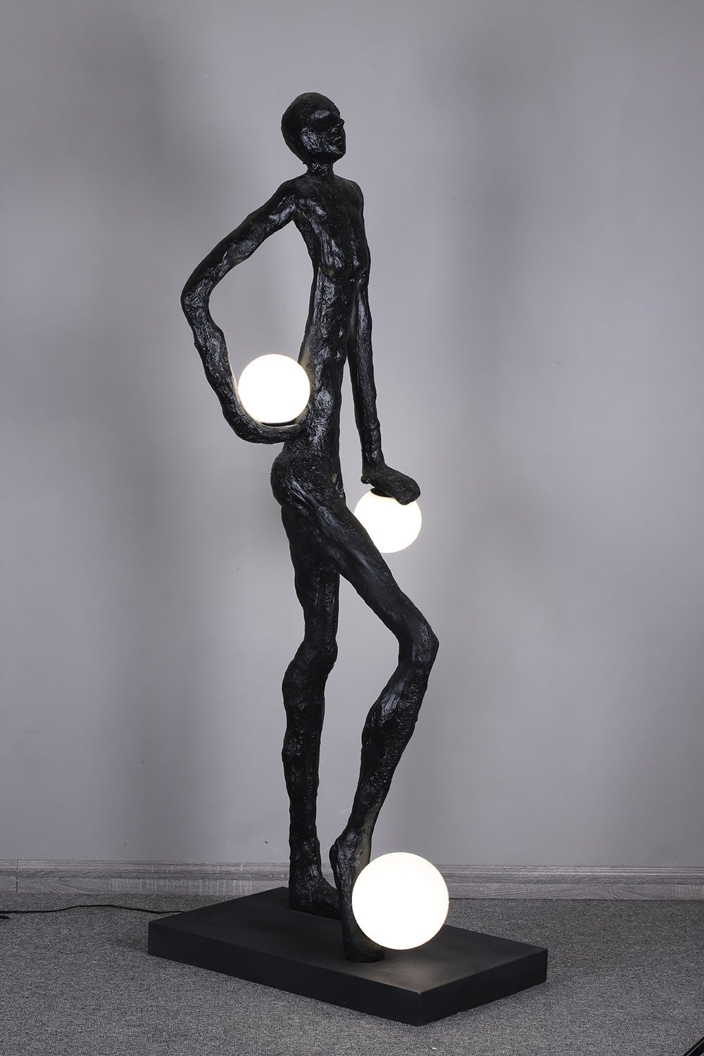kicking-ball-sculpture-character-floor-lamp-anzaz--23