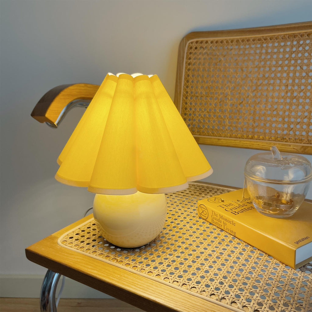 kicsi-knife-pleat-table-lamp-anzaz-Yellow plaid-4