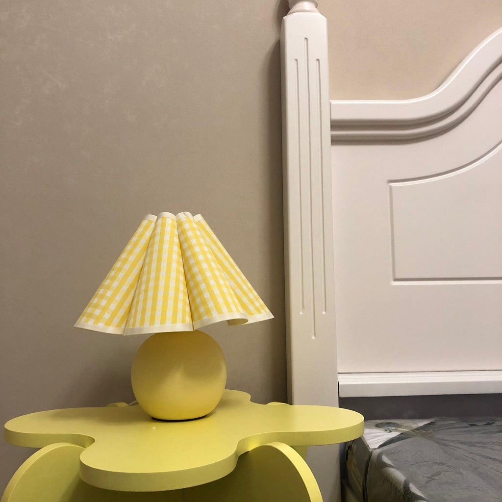 kicsi-knife-pleat-table-lamp-anzaz--27
