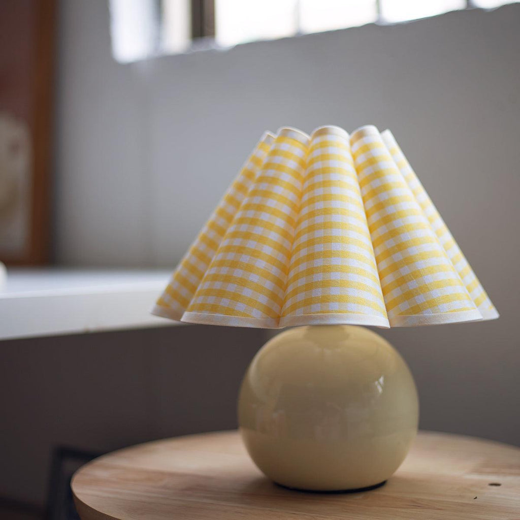 kicsi-knife-pleat-table-lamp-anzaz--29