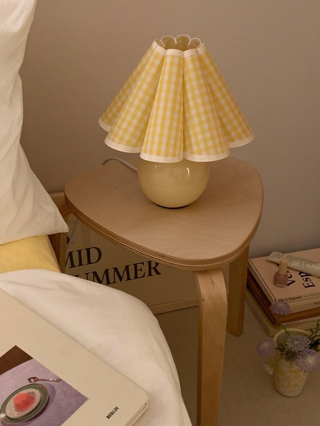 kicsi-knife-pleat-table-lamp-anzaz--34