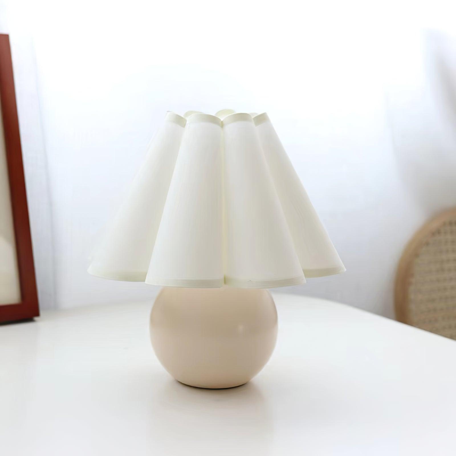 kicsi-knife-pleat-table-lamp-anzaz-Beige-10