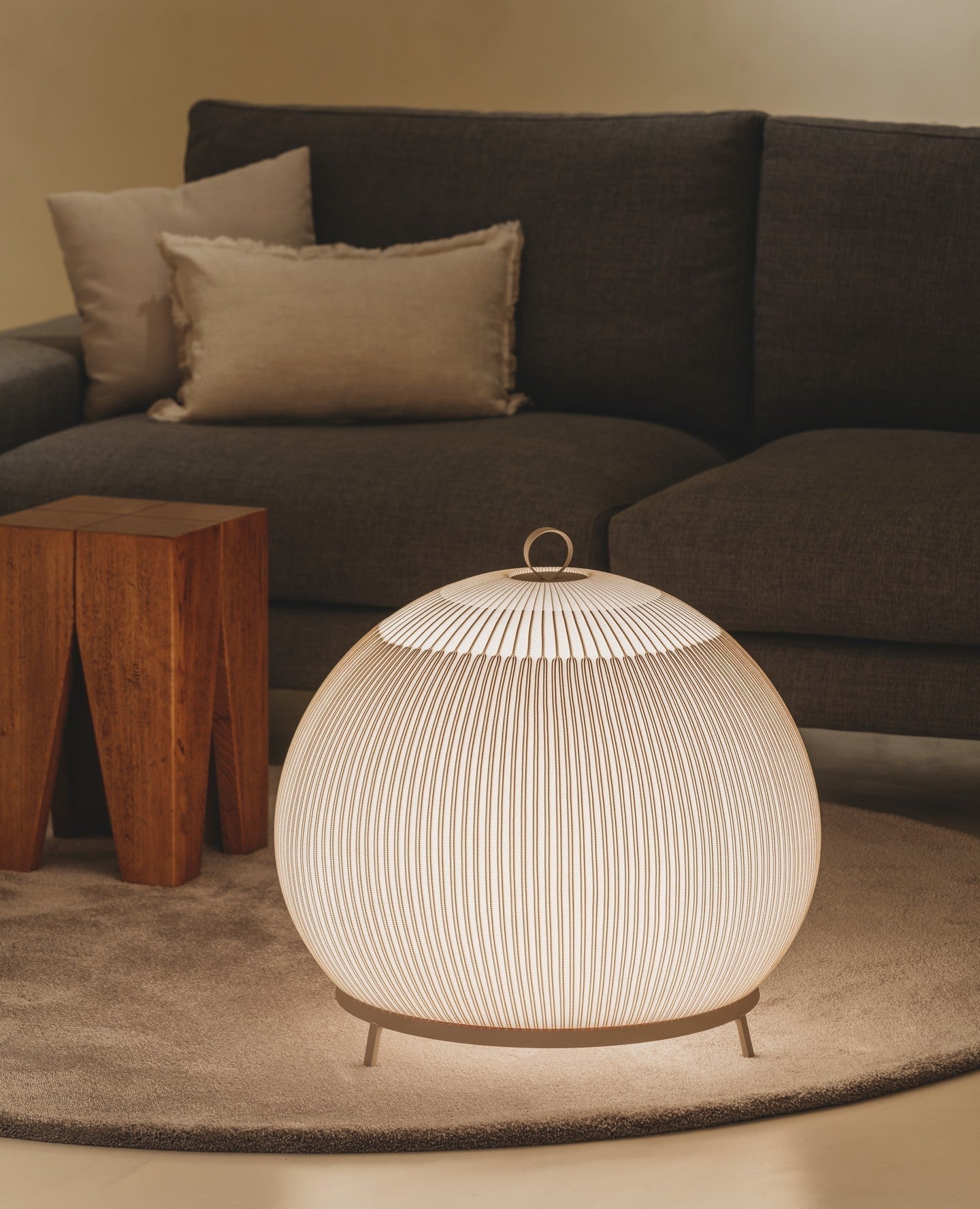 knit-table-lamp-anzaz-White & Three-Color RC Dimming-9