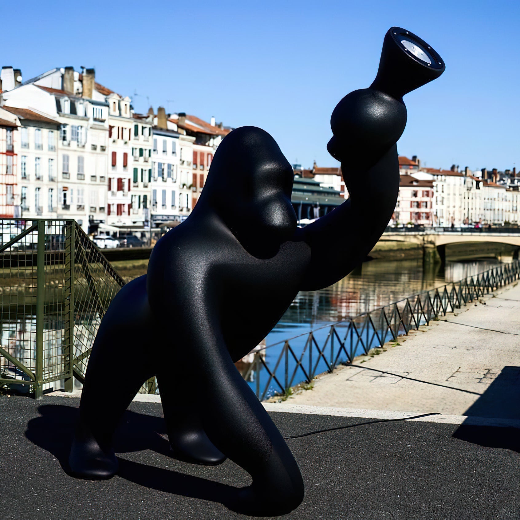kong-floor-lamp-anzaz--27