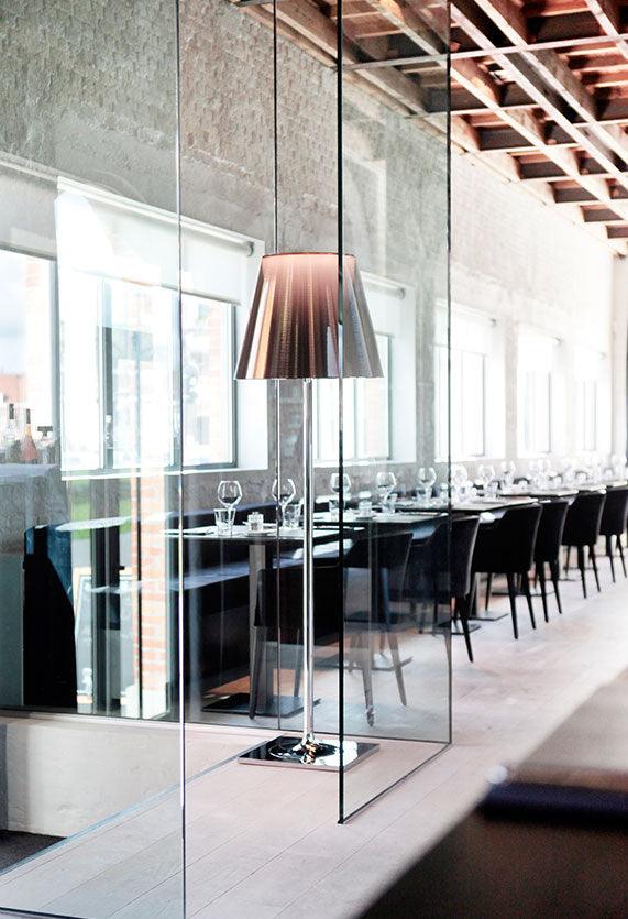 chrome-prism-floor-lamp-anzaz--16