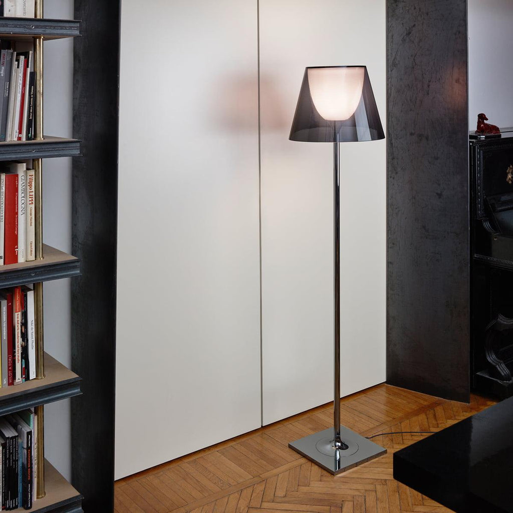 chrome-prism-floor-lamp-anzaz-Smoky-6