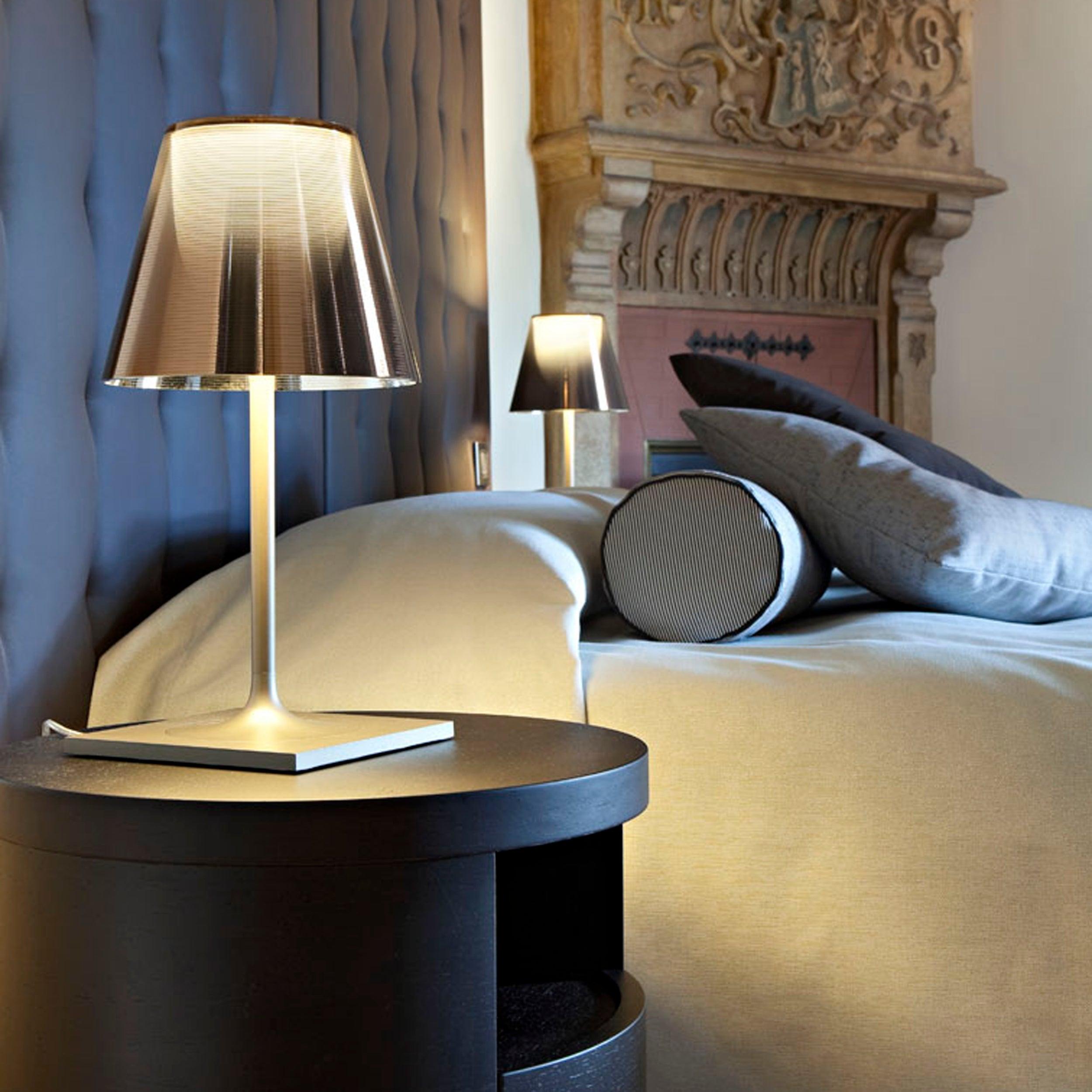 chrome-prism-table-lamp-anzaz-Smoke grey-8