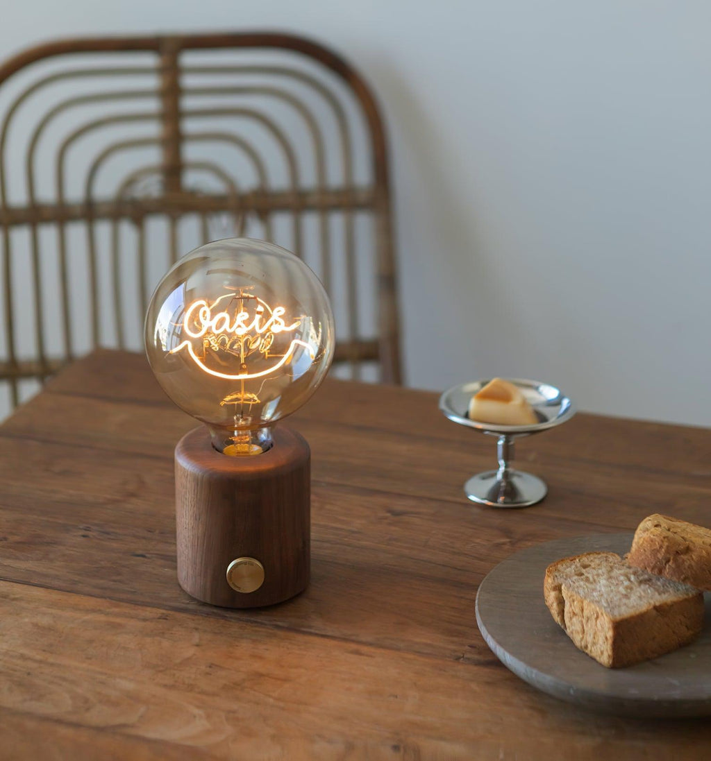 kuitt-smiley-built-in-battery-table-lamp-anzaz--2