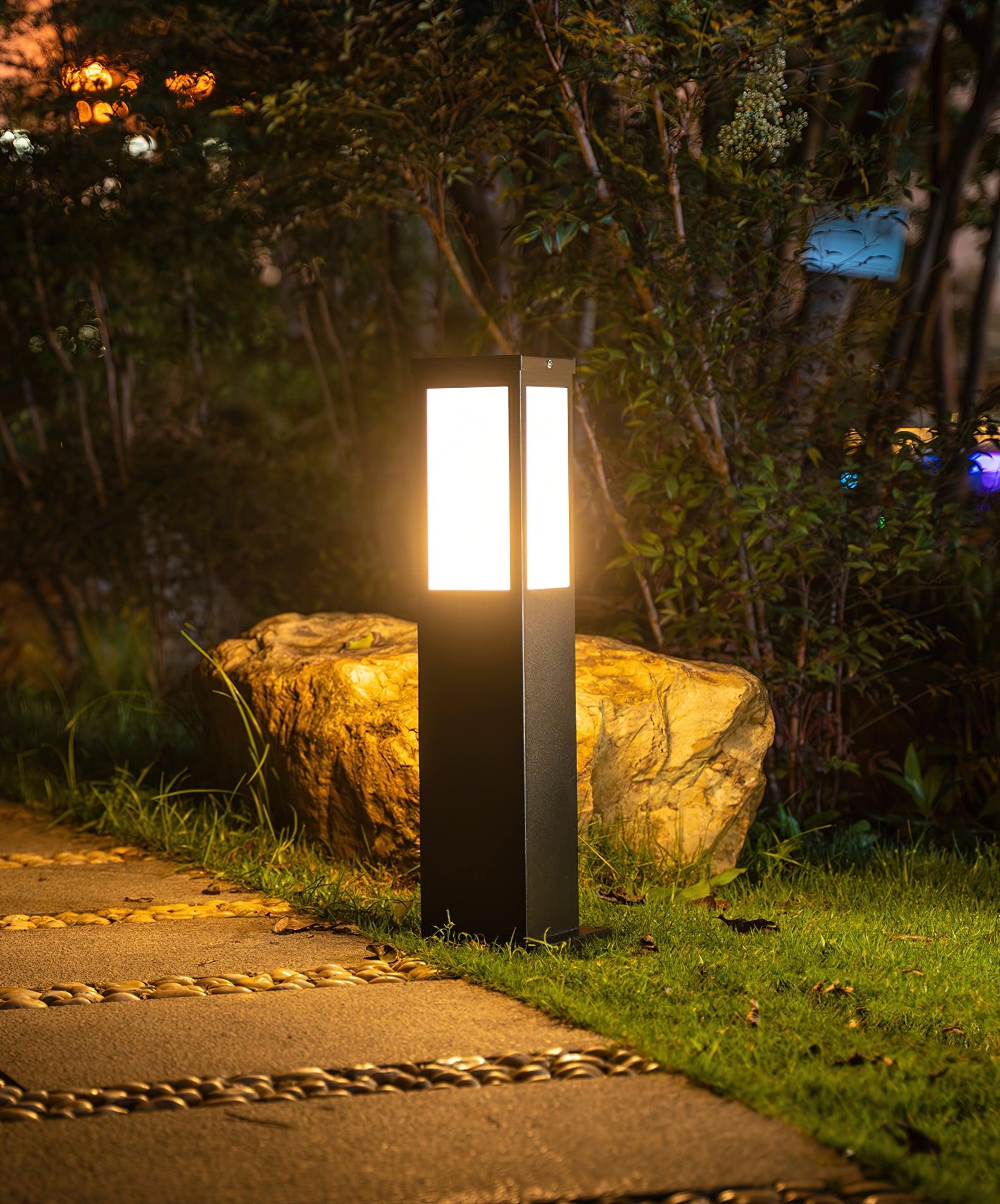 kuzco-bollard-garden-light-anzaz--5