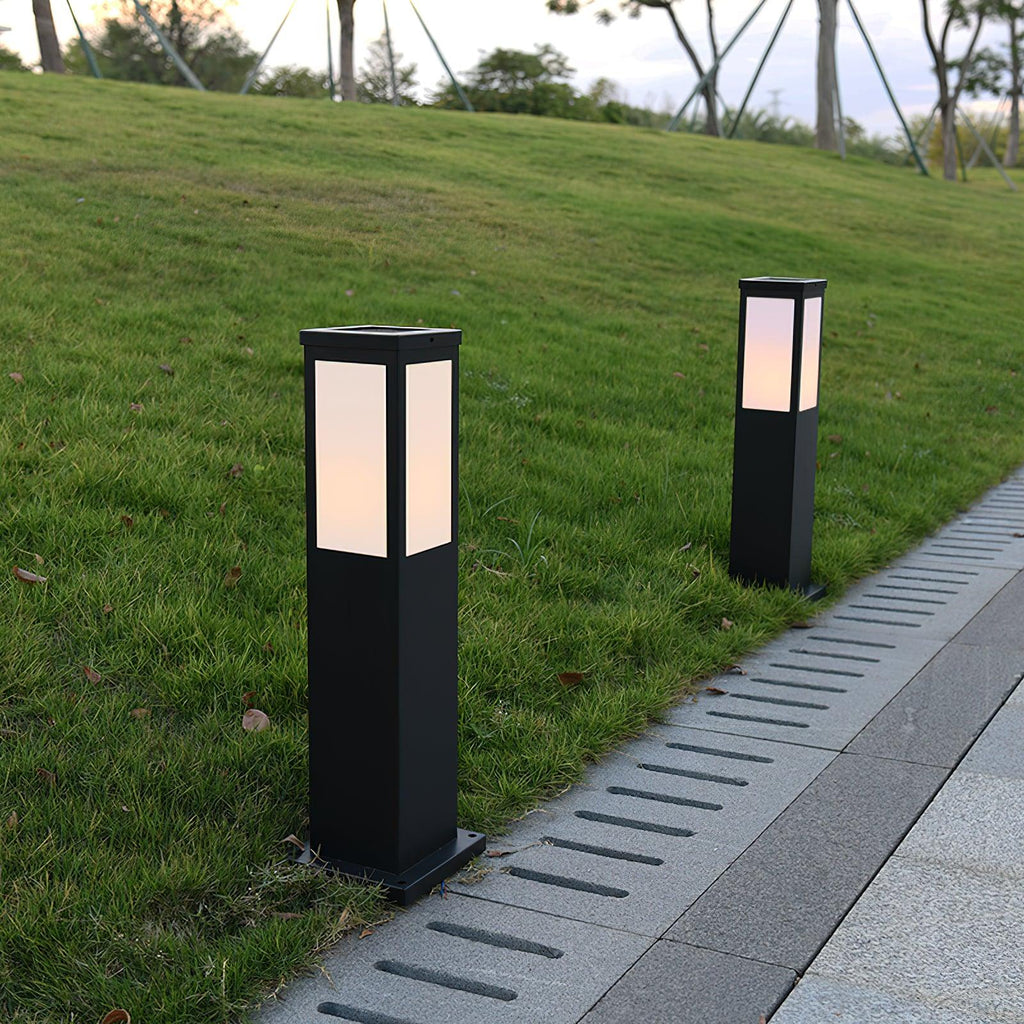 kuzco-bollard-outdoor-light-anzaz--15