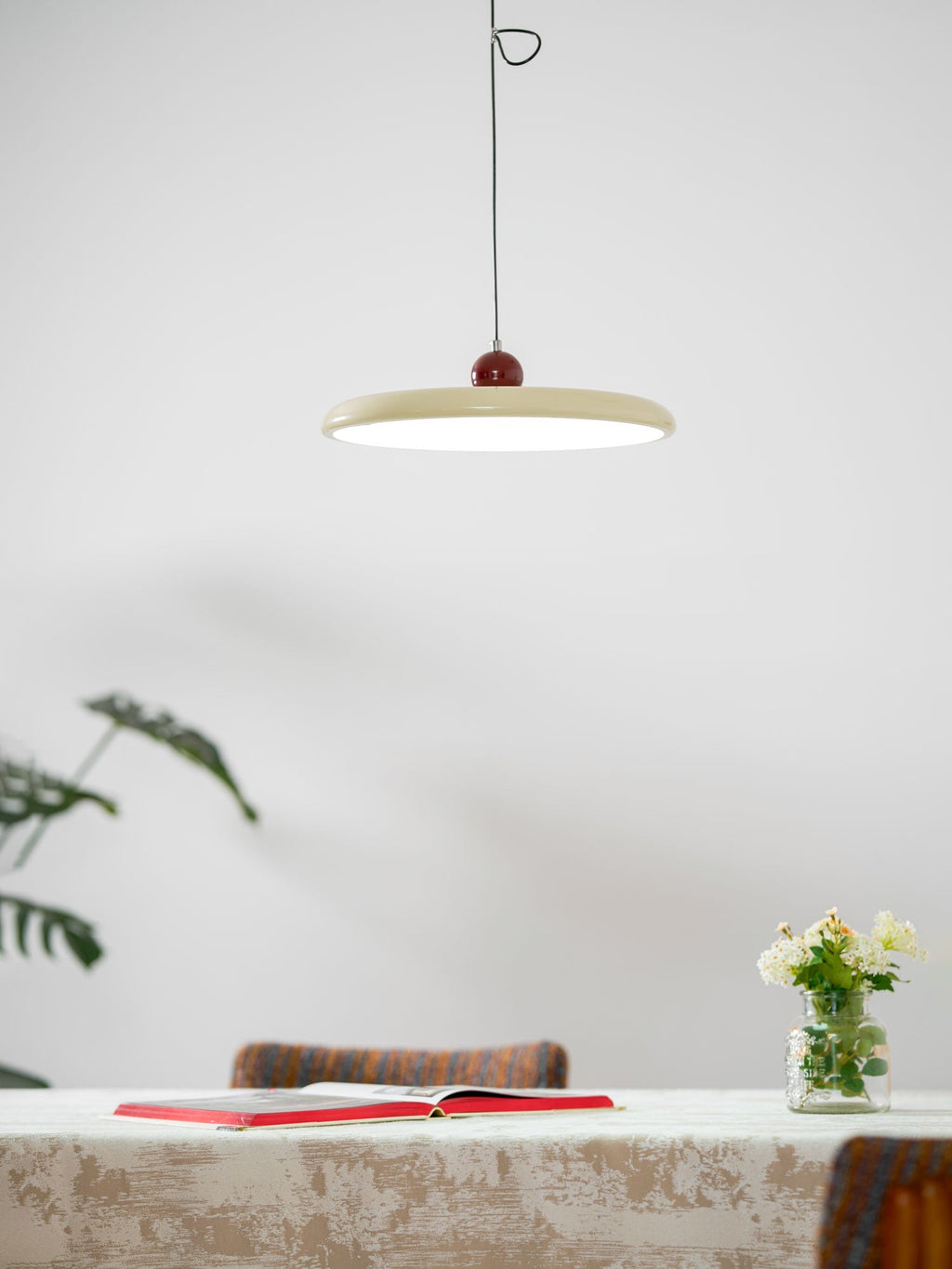 lola-swing-arm-pendant-lamp-anzaz-Red & Green-11