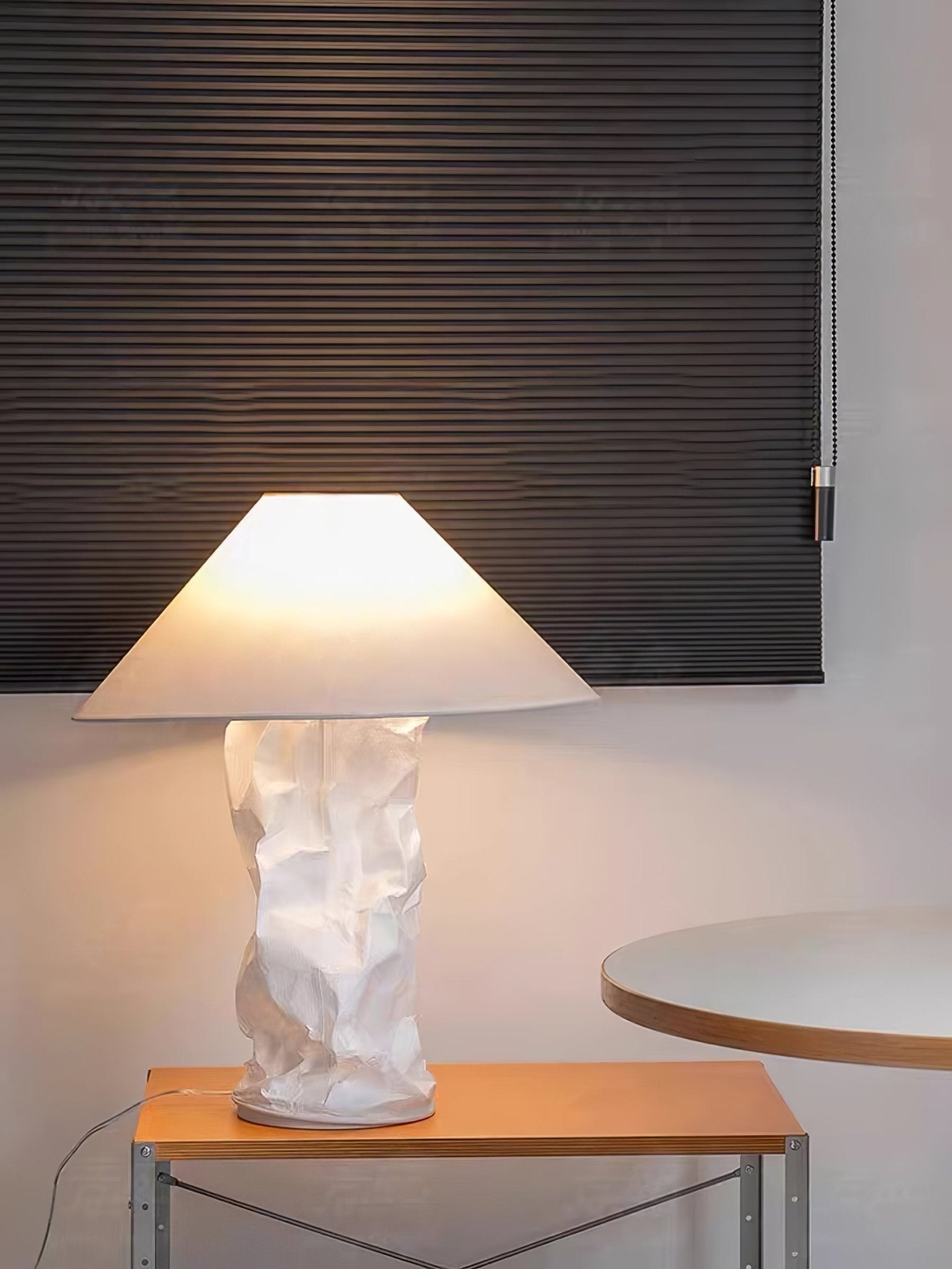 crinkle-paper-table-lamp-anzaz--11